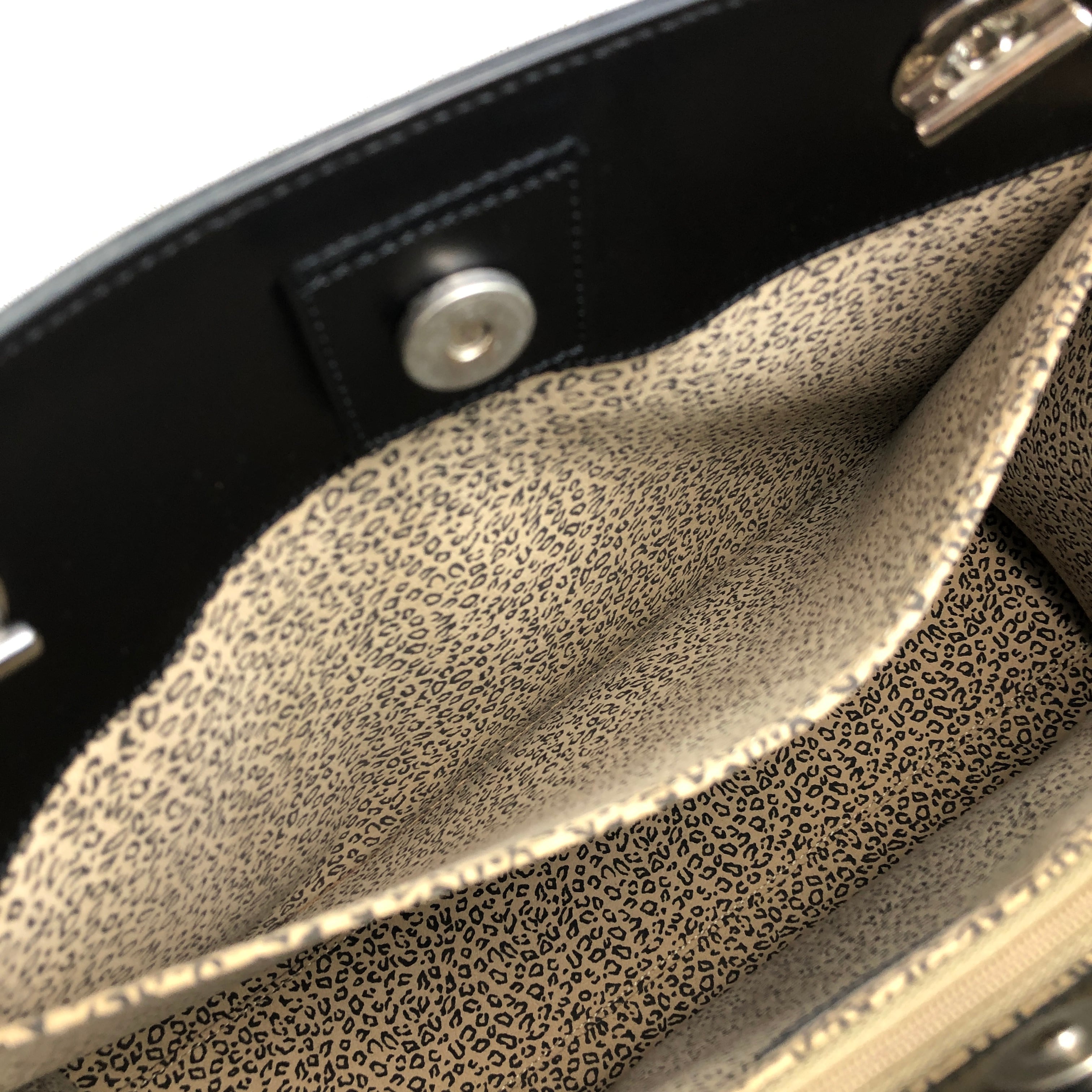 Cartier カルティエ トートバッグ ブラック パンテール レザー Cartier カルティエ トートバッグ ブラック パンテール レザー