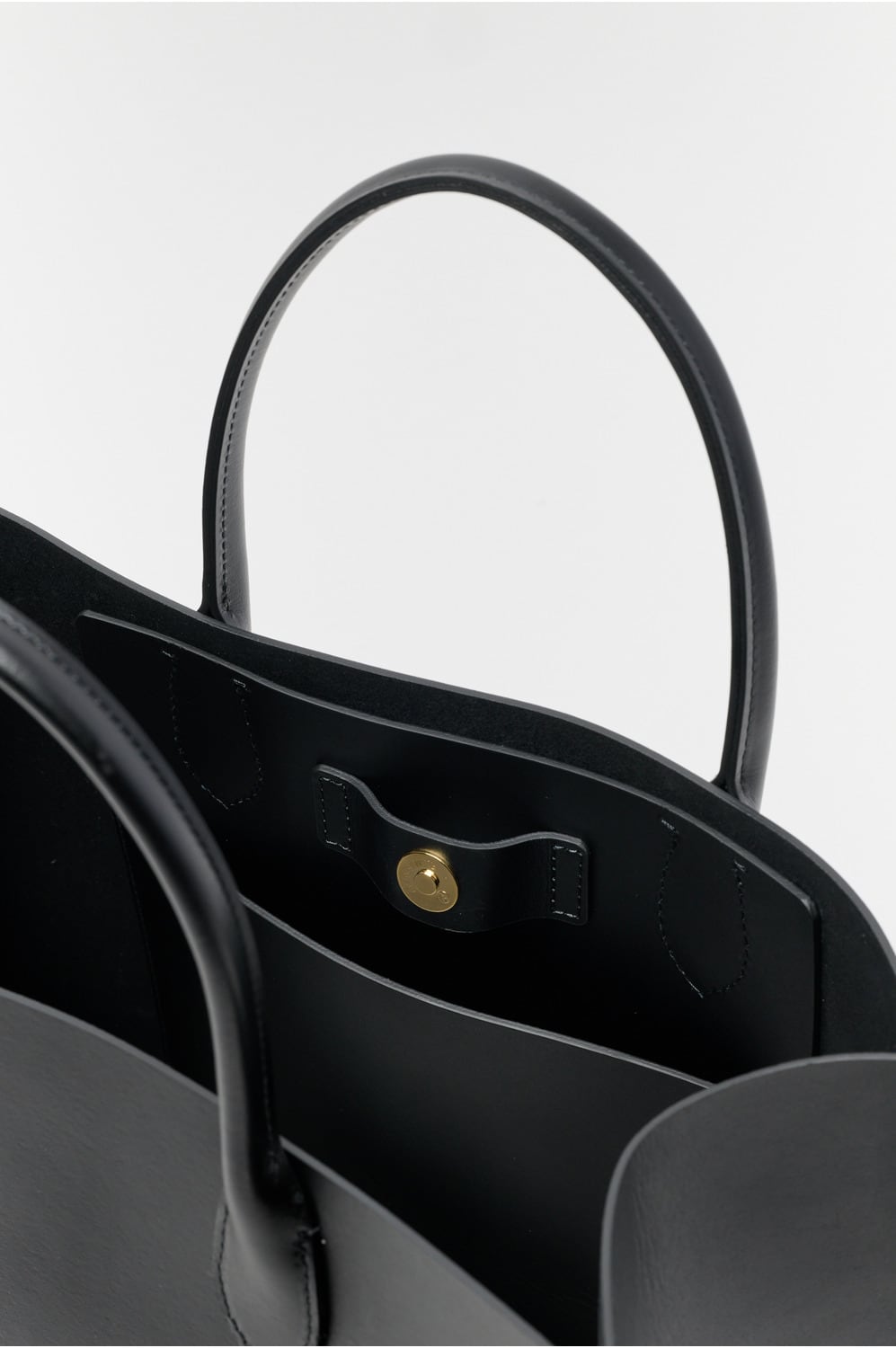 Hender Scheme” atypical sophie L black” | Lapel online store