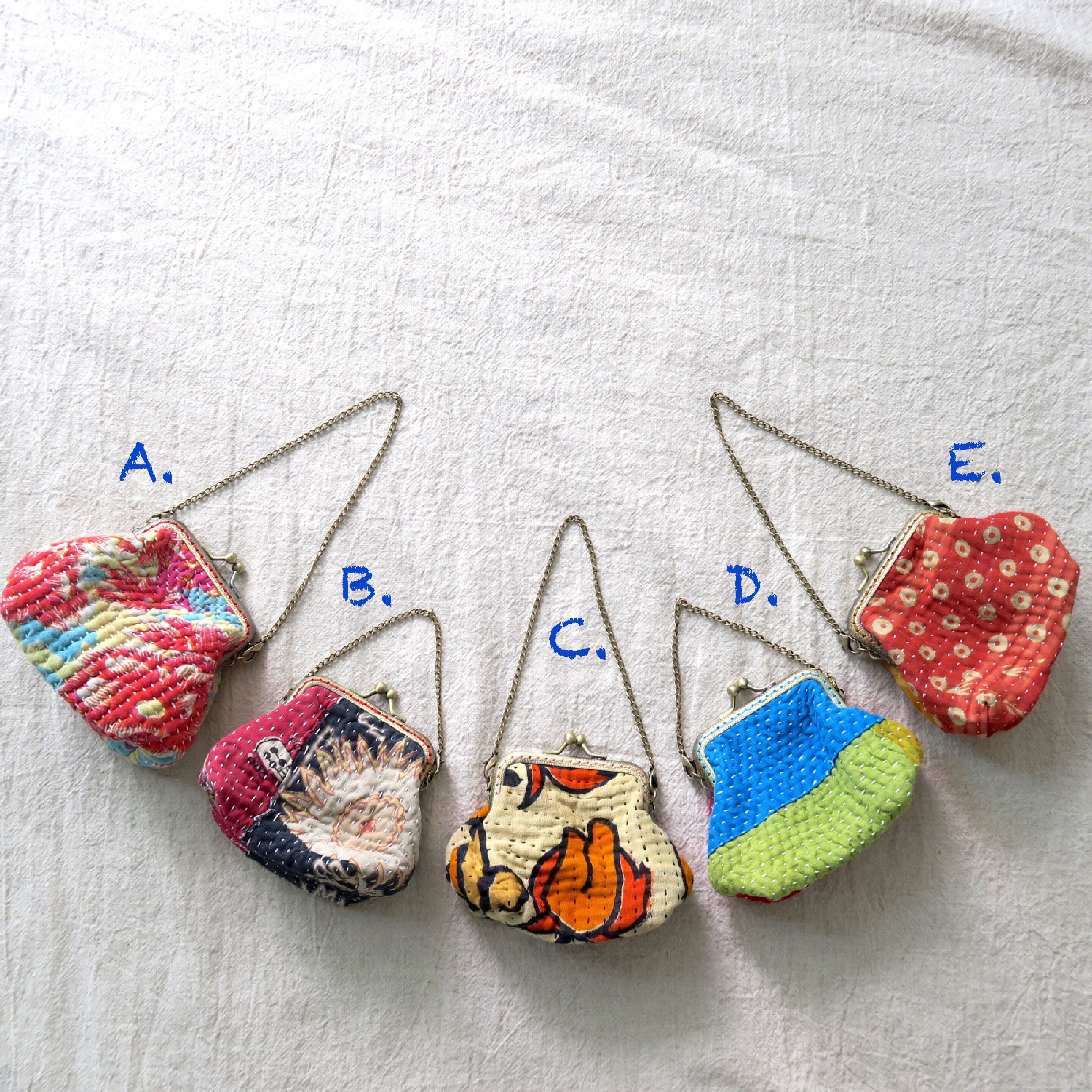 カンタ刺繍のがま口ポーチ|S