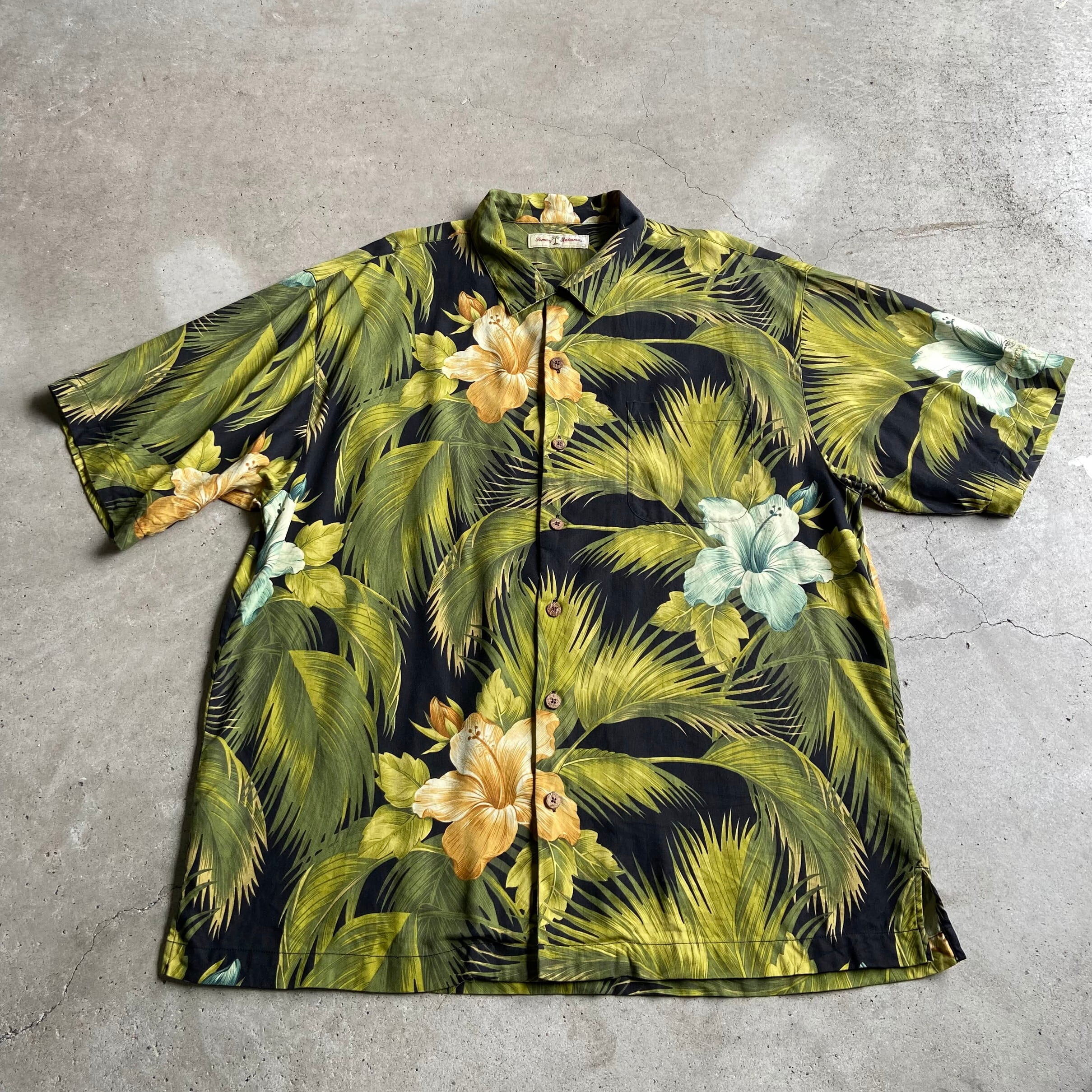 Tommy Bahama トミーバハマ シルク リーフ 花柄 総柄 開襟 アロハシャツ メンズXL 古着 オープンカラー ブラック グリーン 黒  緑色【半袖シャツ】【SS2207-30】 | cave 古着屋【公式】古着通販サイト