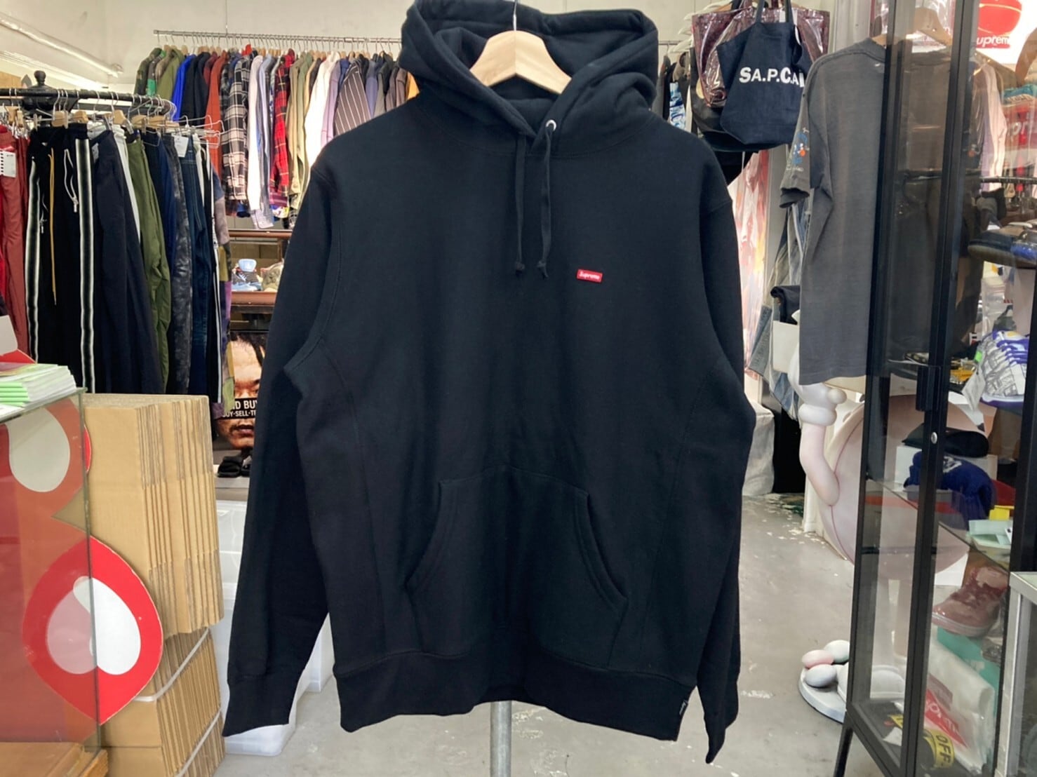 新品 Supreme Small Box Hooded Sweatshirt