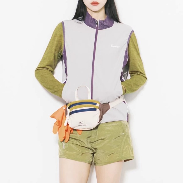 カラーブロックスタンドカラージップベスト C01122