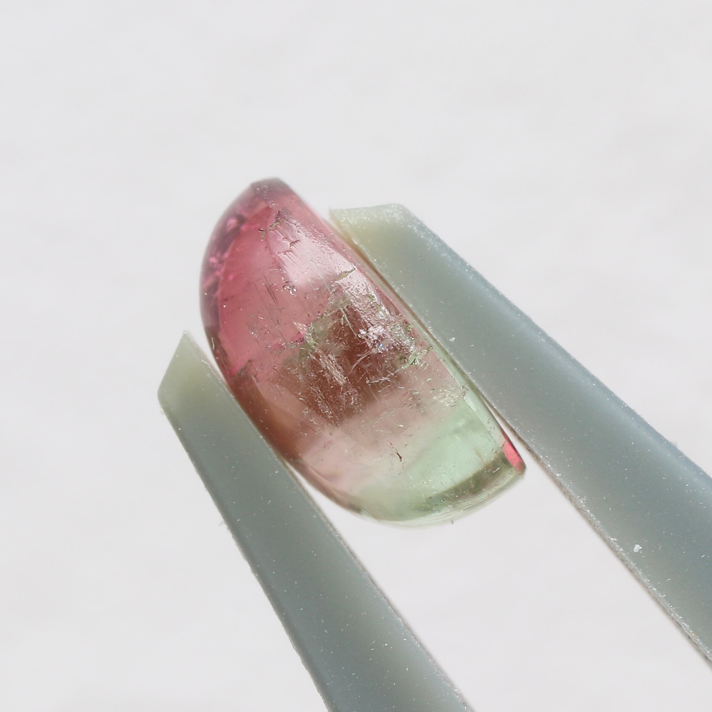 バイカラートルマリン 1.02ct カボション | 色石堂