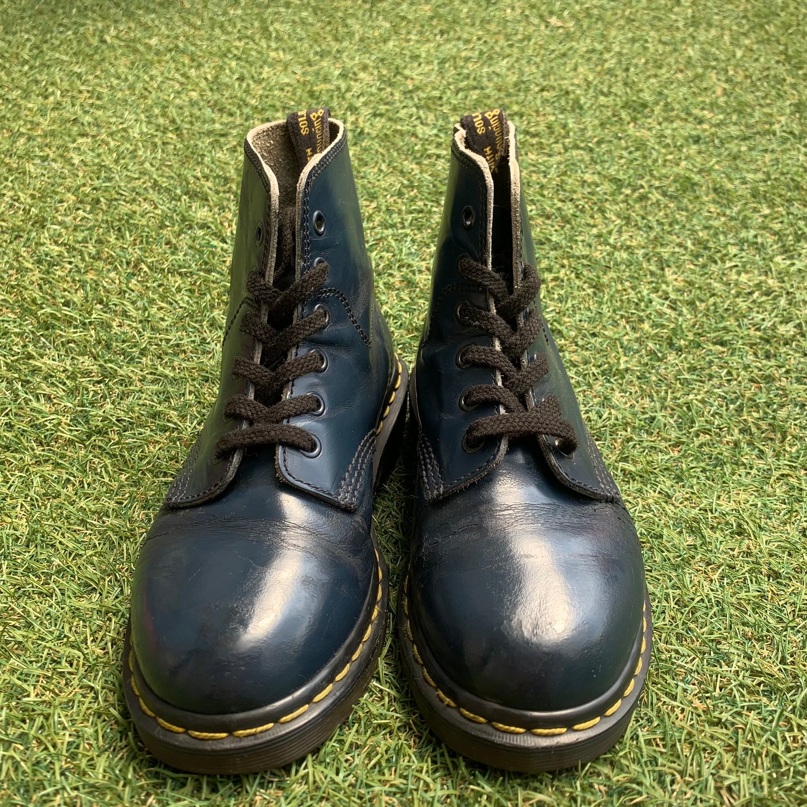 イングランド製　DR.MARTENS　ドクターマーチン　６ホール　ブーツ　２５