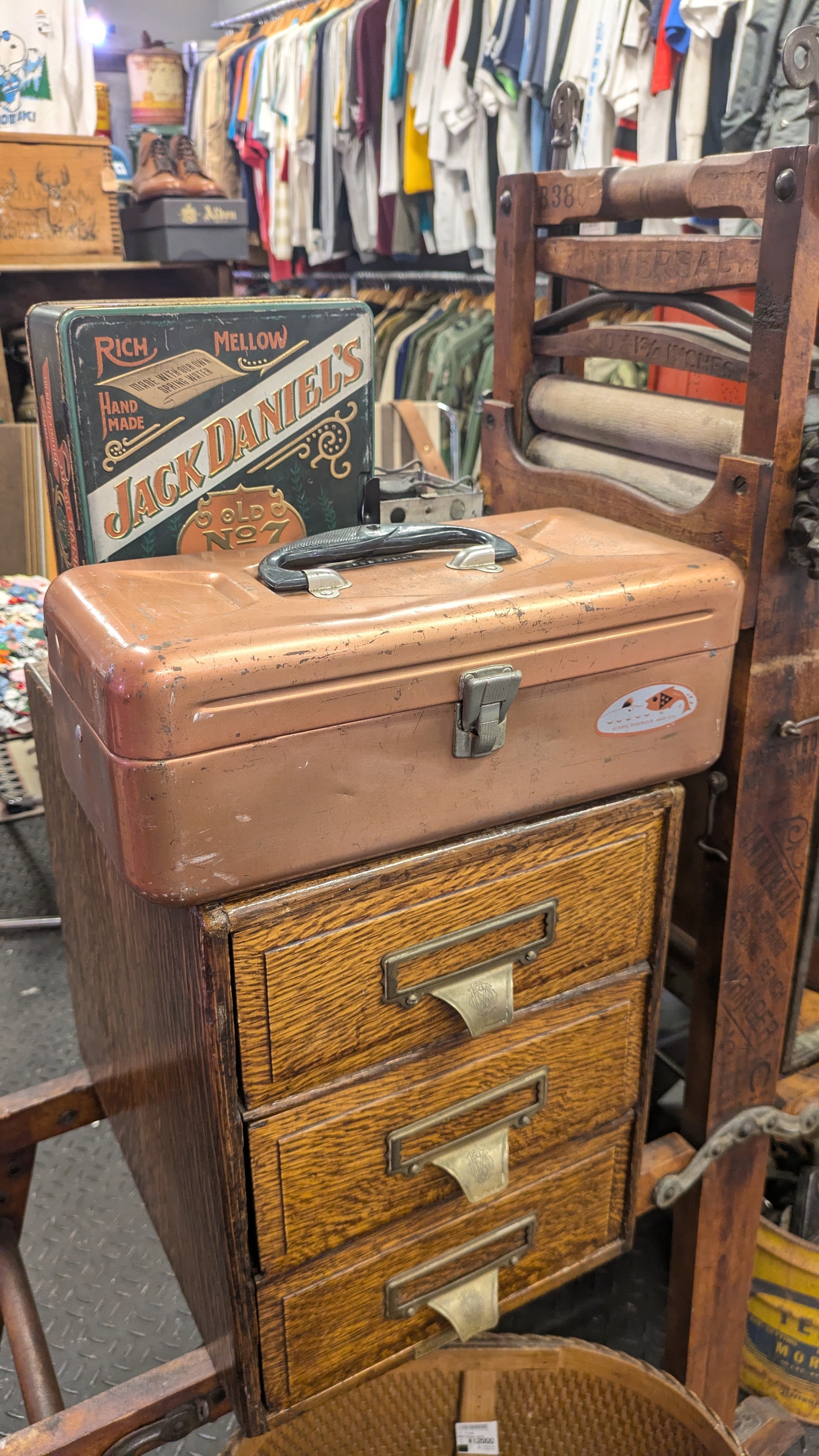 Vintage UMCO 173 AS TackleBox Aluminium ToolBox Antique Fishing