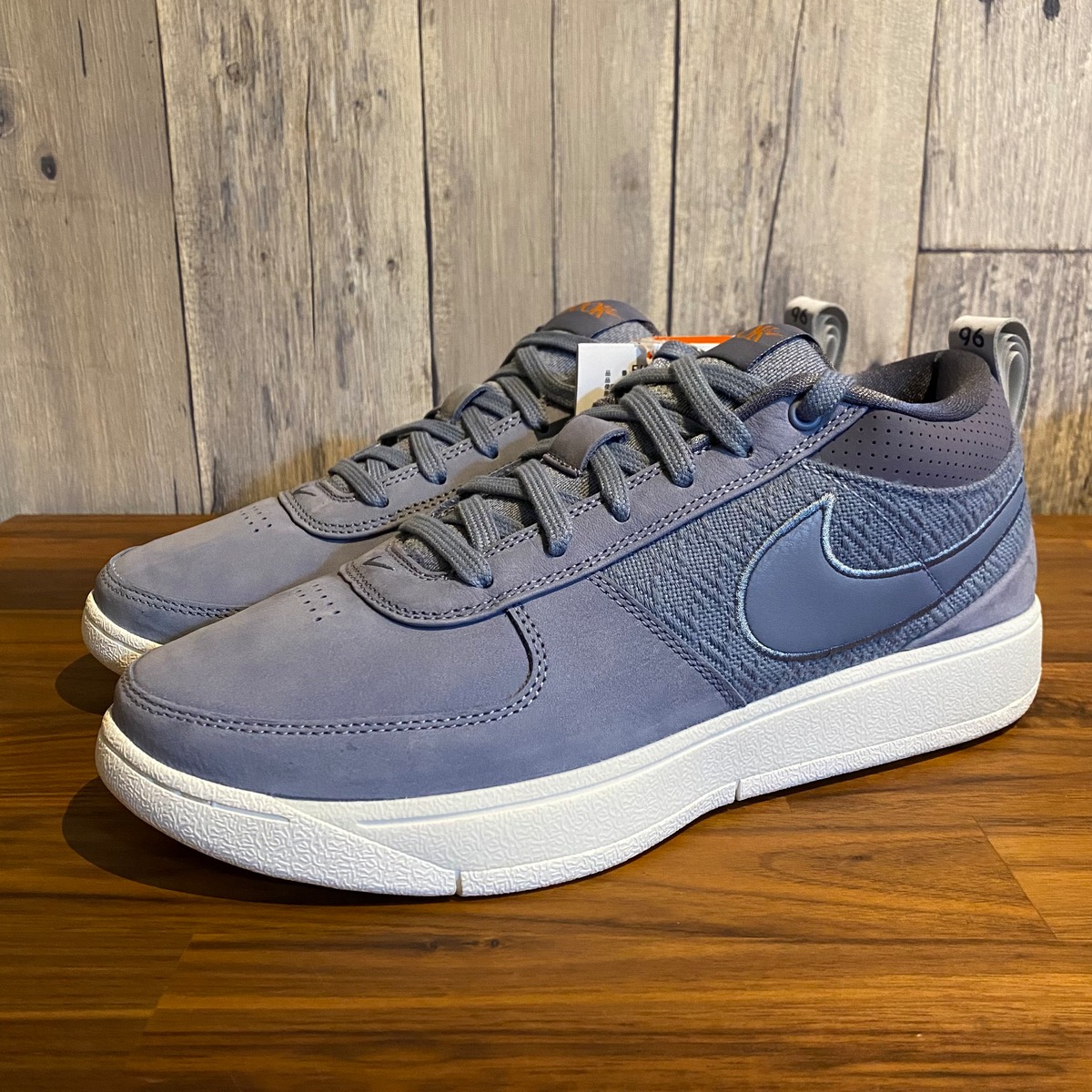 NIKE BOOK 1 EP 