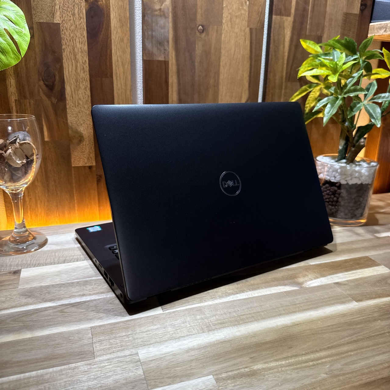 \ 公式ショップ限定価格❣️/ 準美品《ハイスペック》DELL Latitude 5300 最高峰i7 メモリ16GB SSD256GB ノートパソコン 安心サポート&3ヶ月保証付き