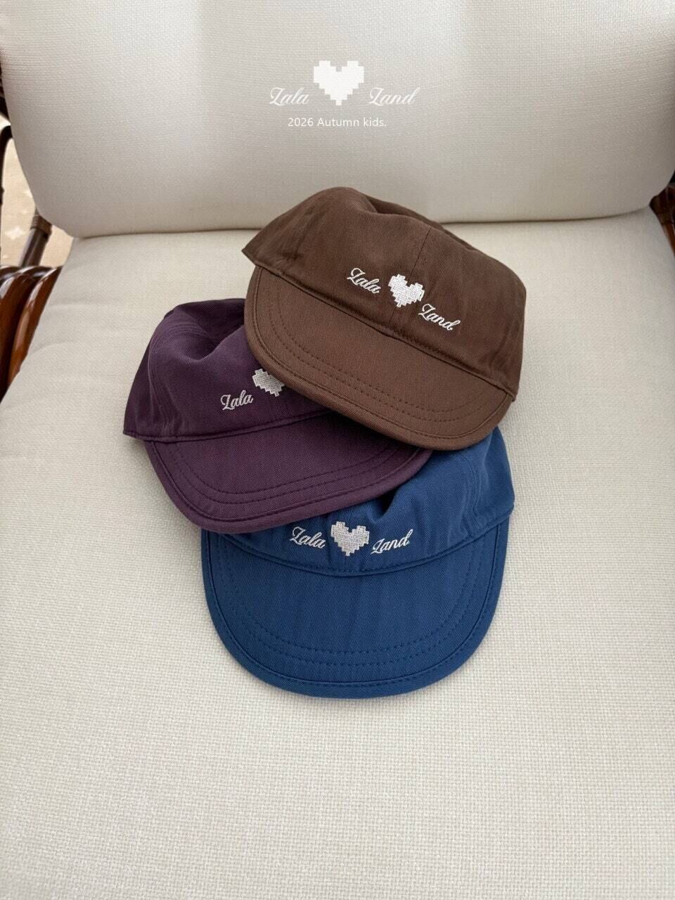 【予約】LALA LAND Heart ball cap