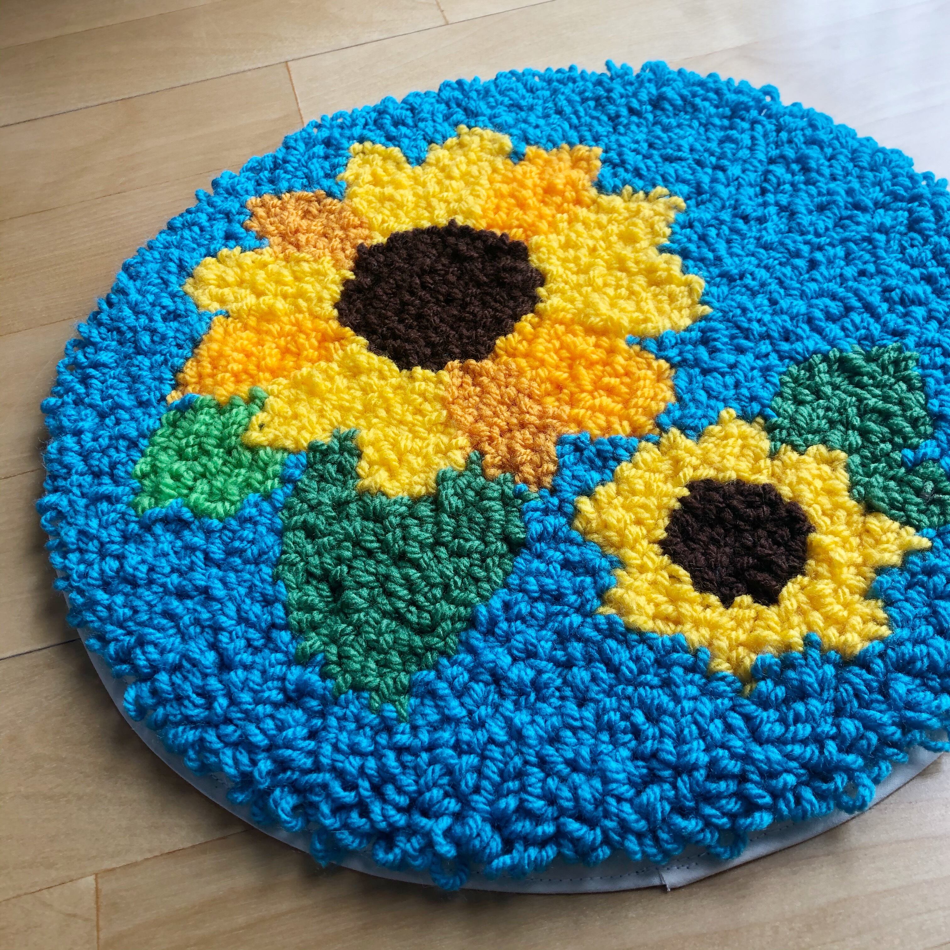 夏が待ち遠しいラグ ひまわり | ラグ屋のニコ