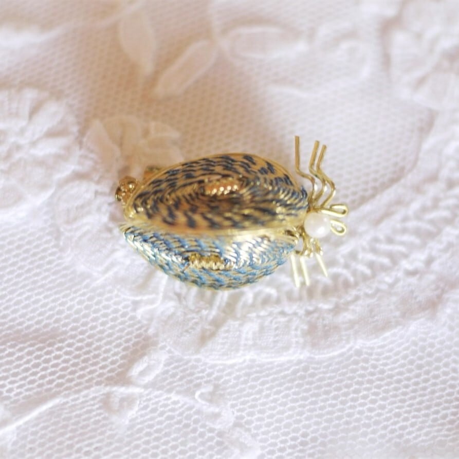 音*葉様 【アンティーク•ヴィンテージ】黄金虫ブローチ　コガネムシ　昆虫 コガネムシブローチ Scarab beetle ドイツヴィンテージ ワイヤーワーク