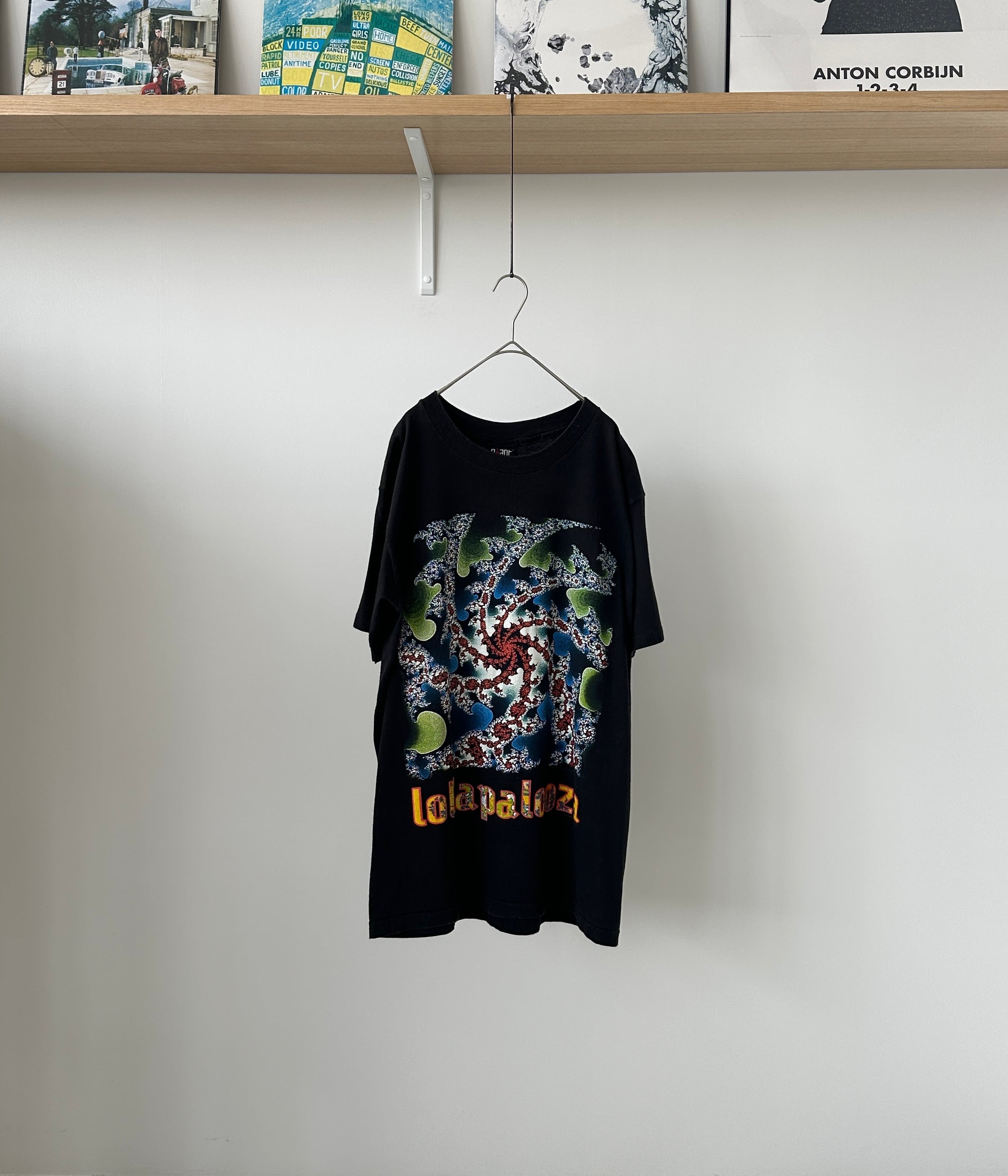 LOLLAPALOOZA- Vintage 90s L Print T-shirt made in USA | BEGGARS
