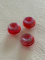 フランス Vintage ガラスボタン レッド 13mm エスカルゴ 渦巻き アクセサリーパーツ デコレーション材
