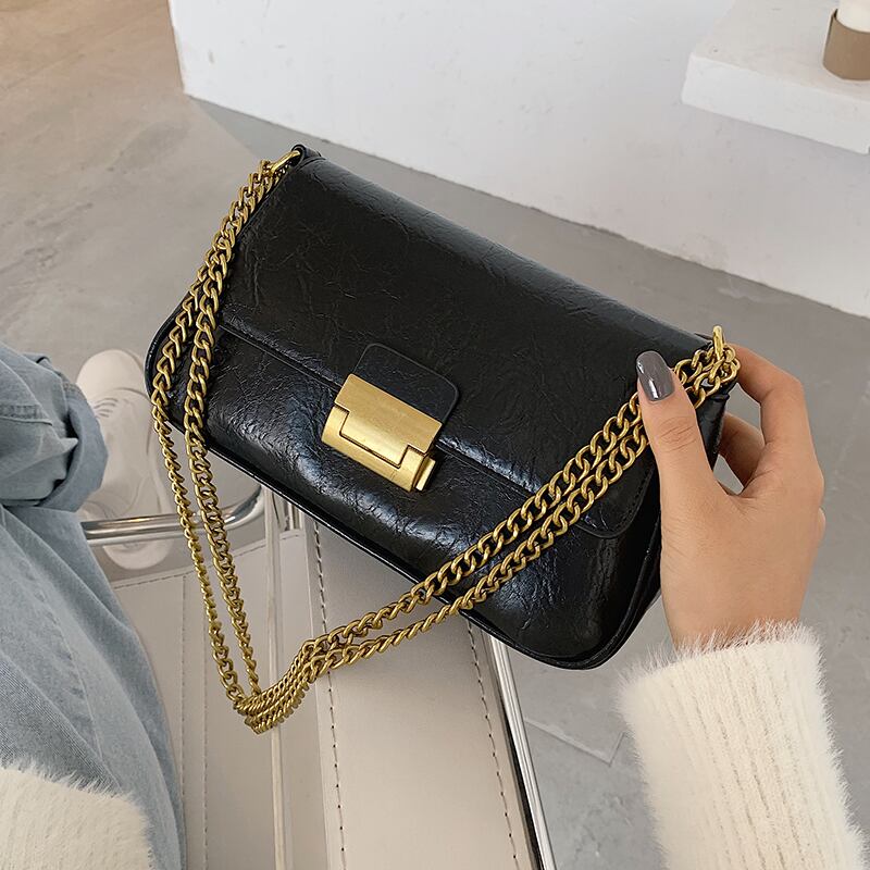 スタイルスタンダードレッドチェーン レトロ メッセンジャーバッグ 手作りハンドバック76261000106