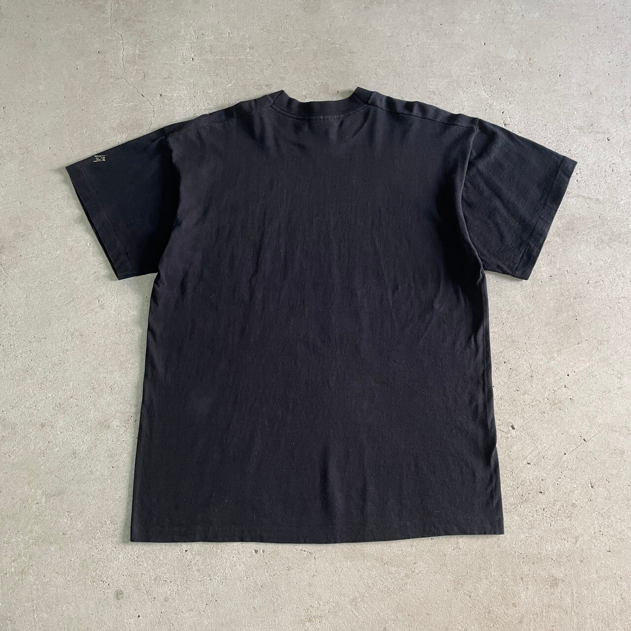 90年代 アイルランド製 古代文字？ アートプリントTシャツ メンズL 