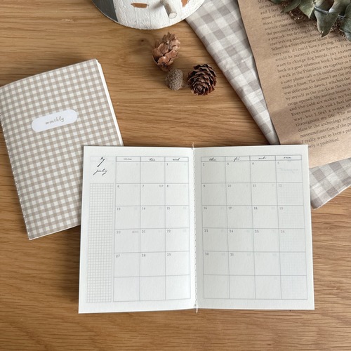【2026年版】絵本のようなミニマンスリー手帳