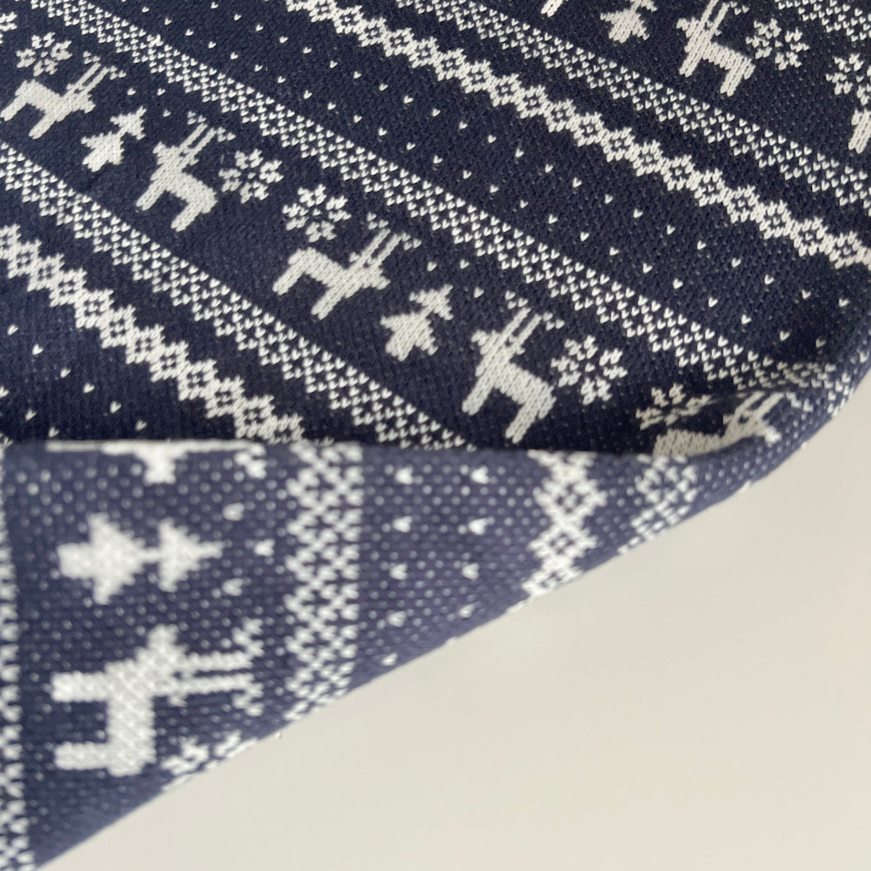 ジャガードニット生地（ノルディック柄・トナカイとツリー）韓国生地 4