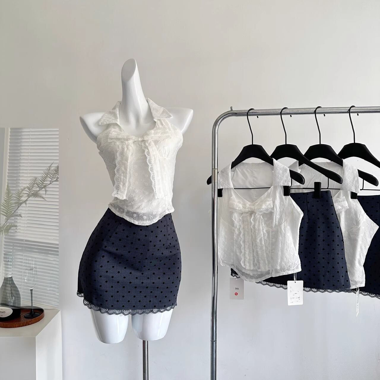 【set】レースドッキングトップス×ドット柄スカートセット M32738