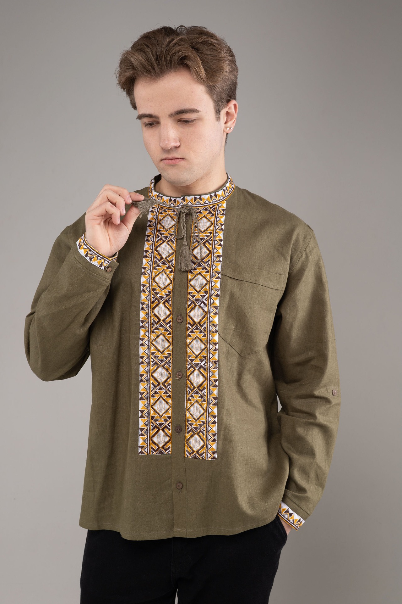 ウクライナ刺繍ヴィシヴァンカ　クロスステッチ手刺繍　Lサイズ　メンズ - 9