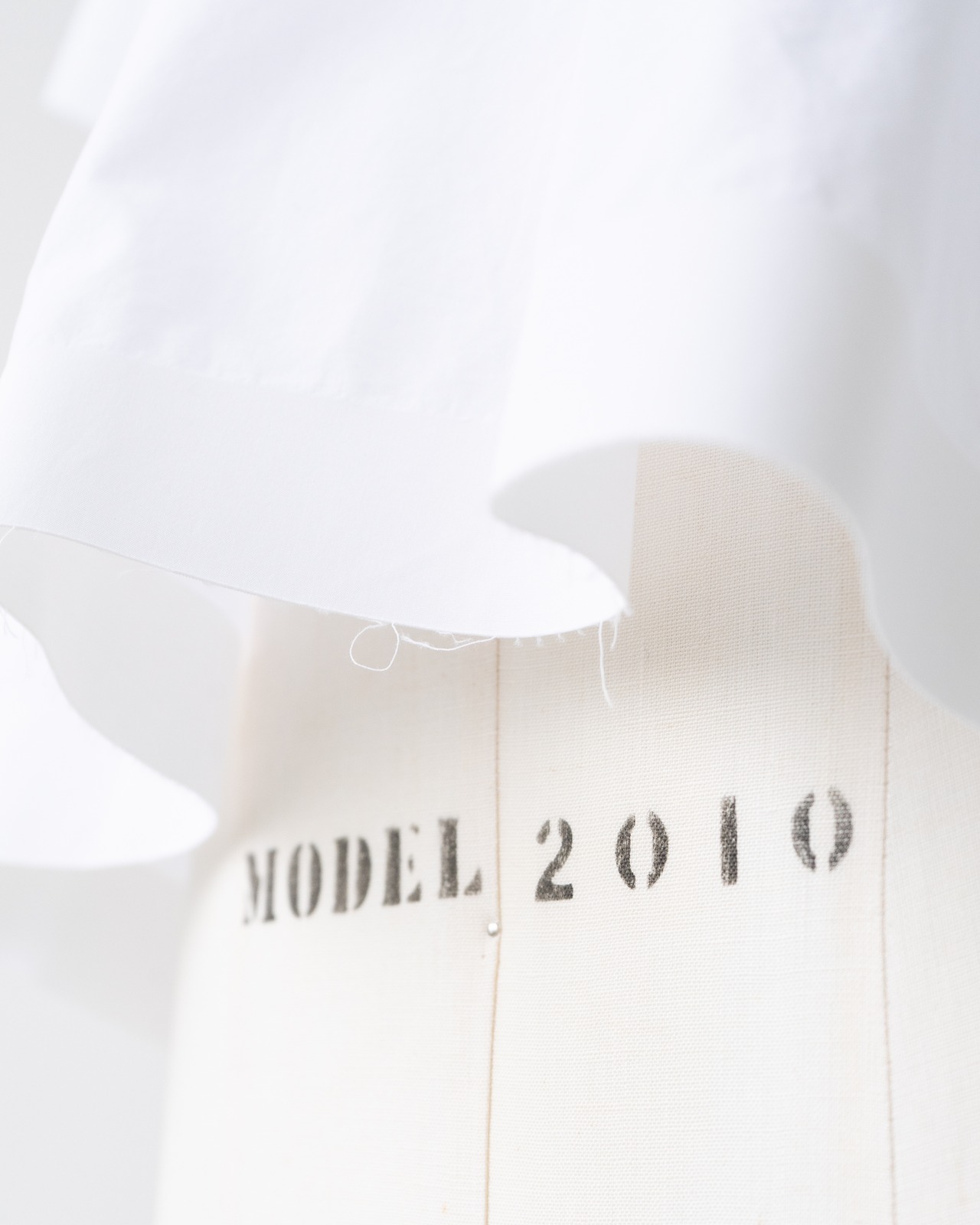 〈CÉLINE by phoebe philo〉Ruffle shirt