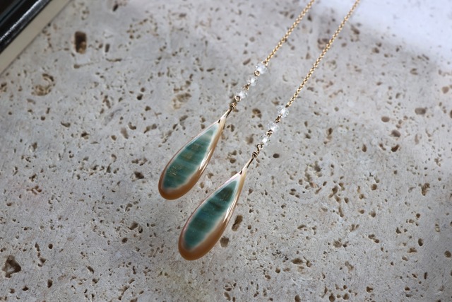 夜光貝ピアス Drop