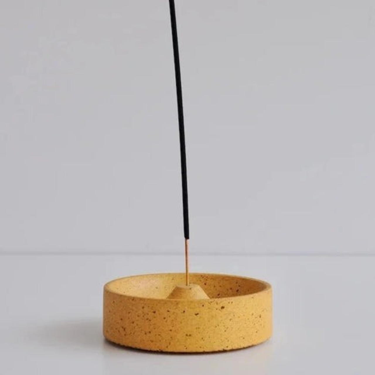 pretti.cool インセンスディッシュ マリーゴールド