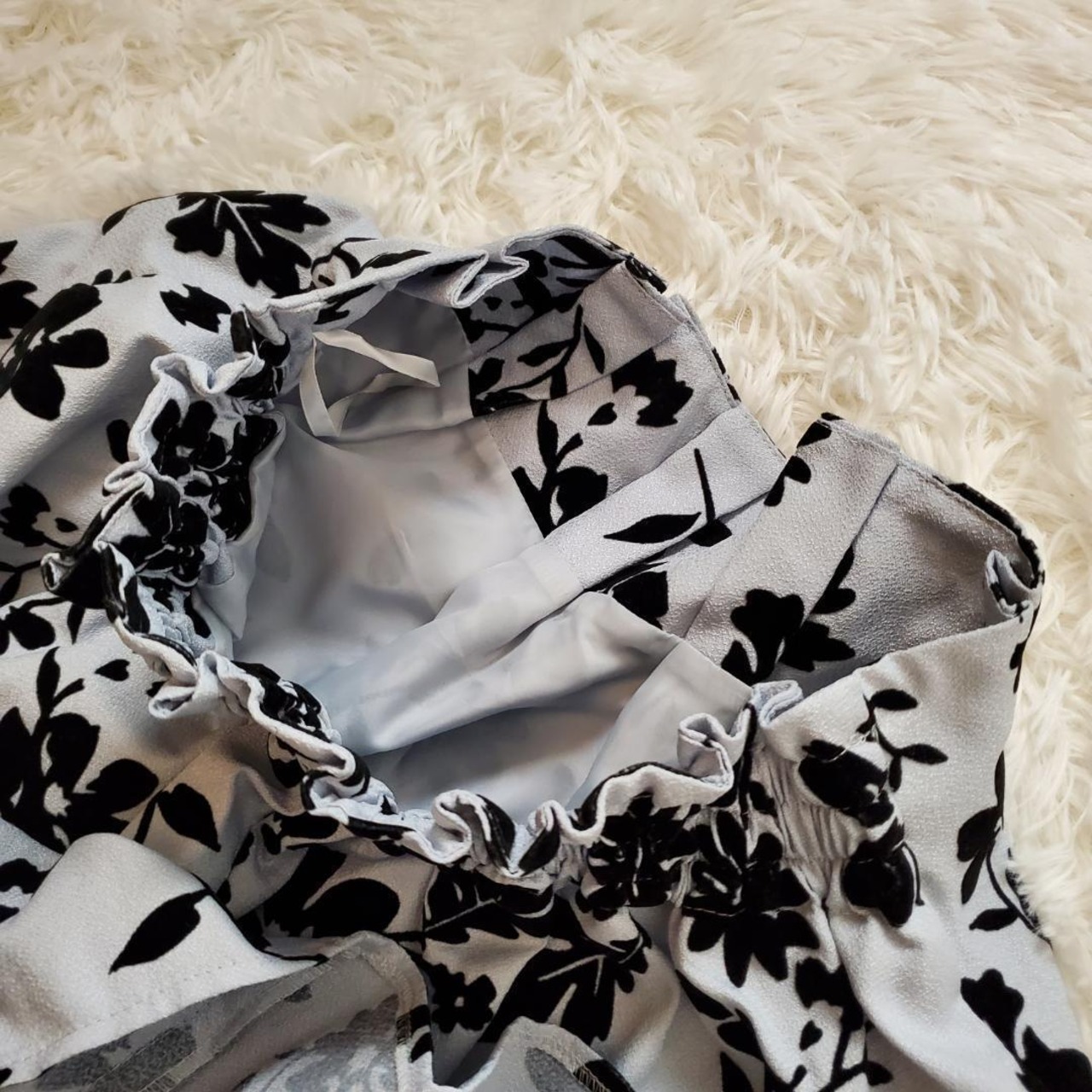 【USED】おしゃれ花柄スカート　超美品　可愛い女子　