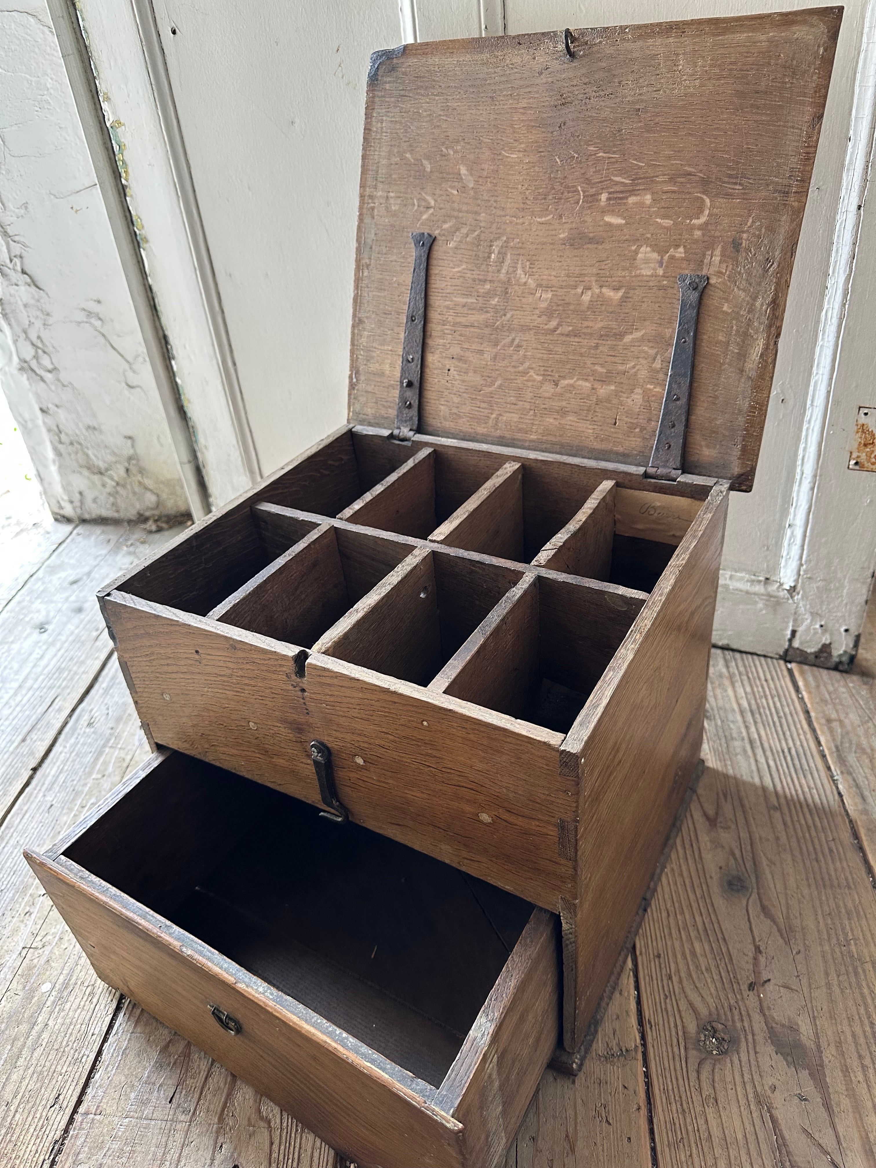 木箱 | Brocante de La Cocotte （フランスアンティーク・ドライ