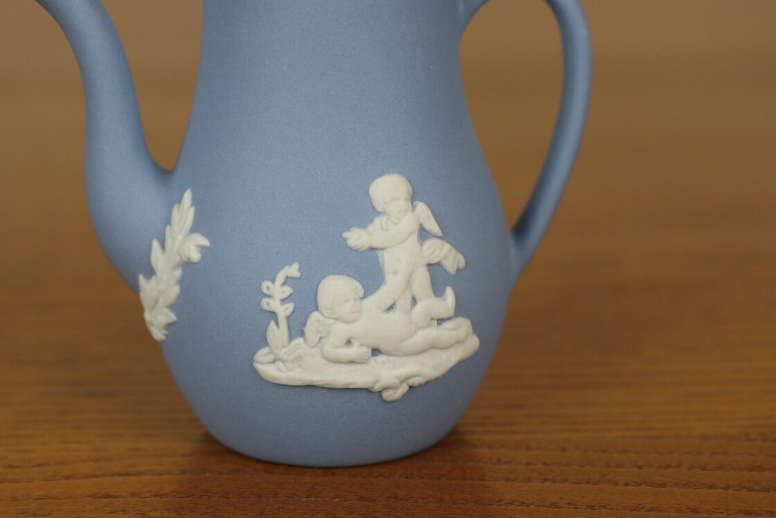 ウェッジウッド ジャスパー ミニチュア ポット ペールブルー WEDGWOOD 
