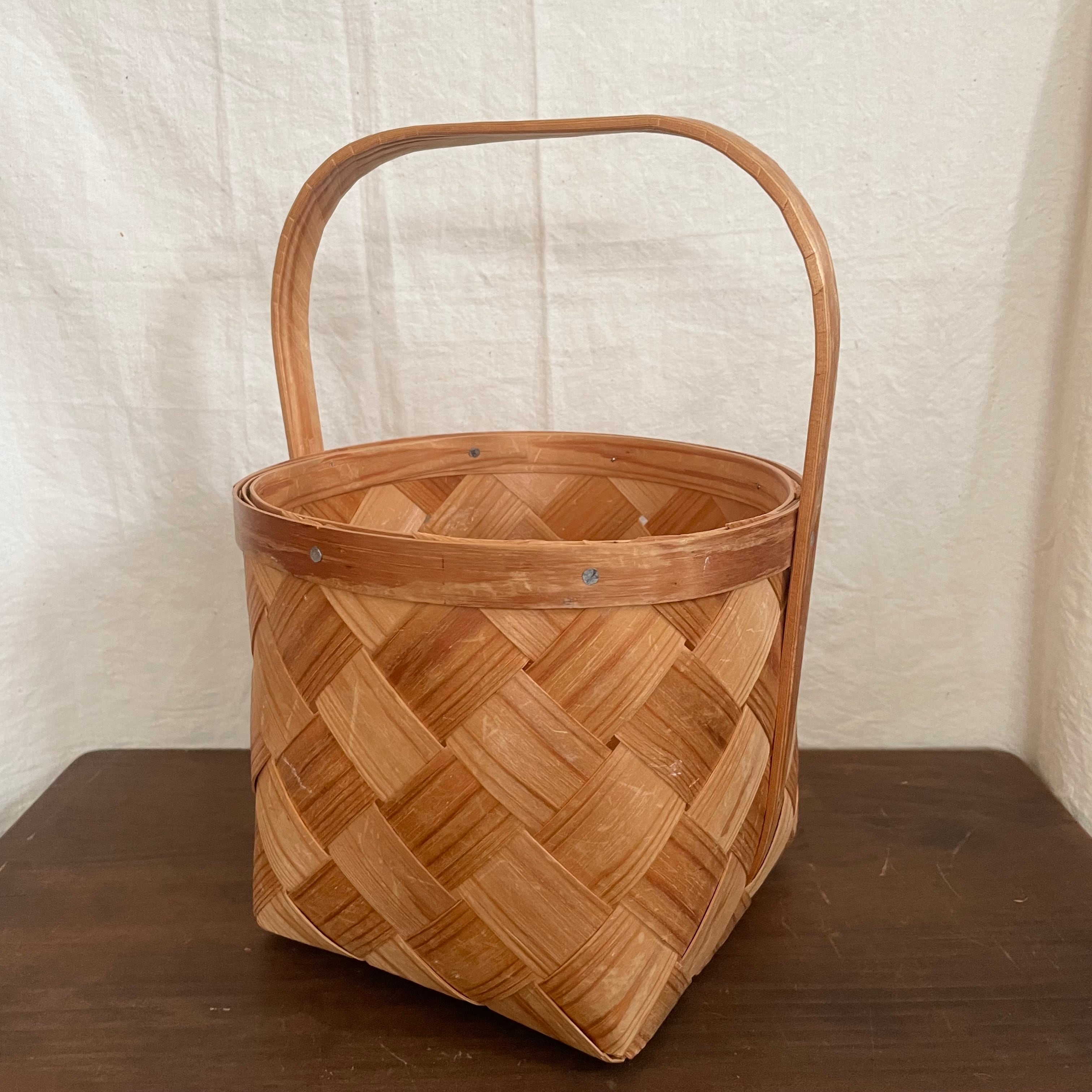 スポーンコリのかご