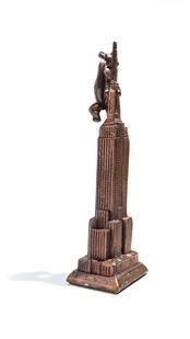 "EMPIRE STATE" × "KING KONG"