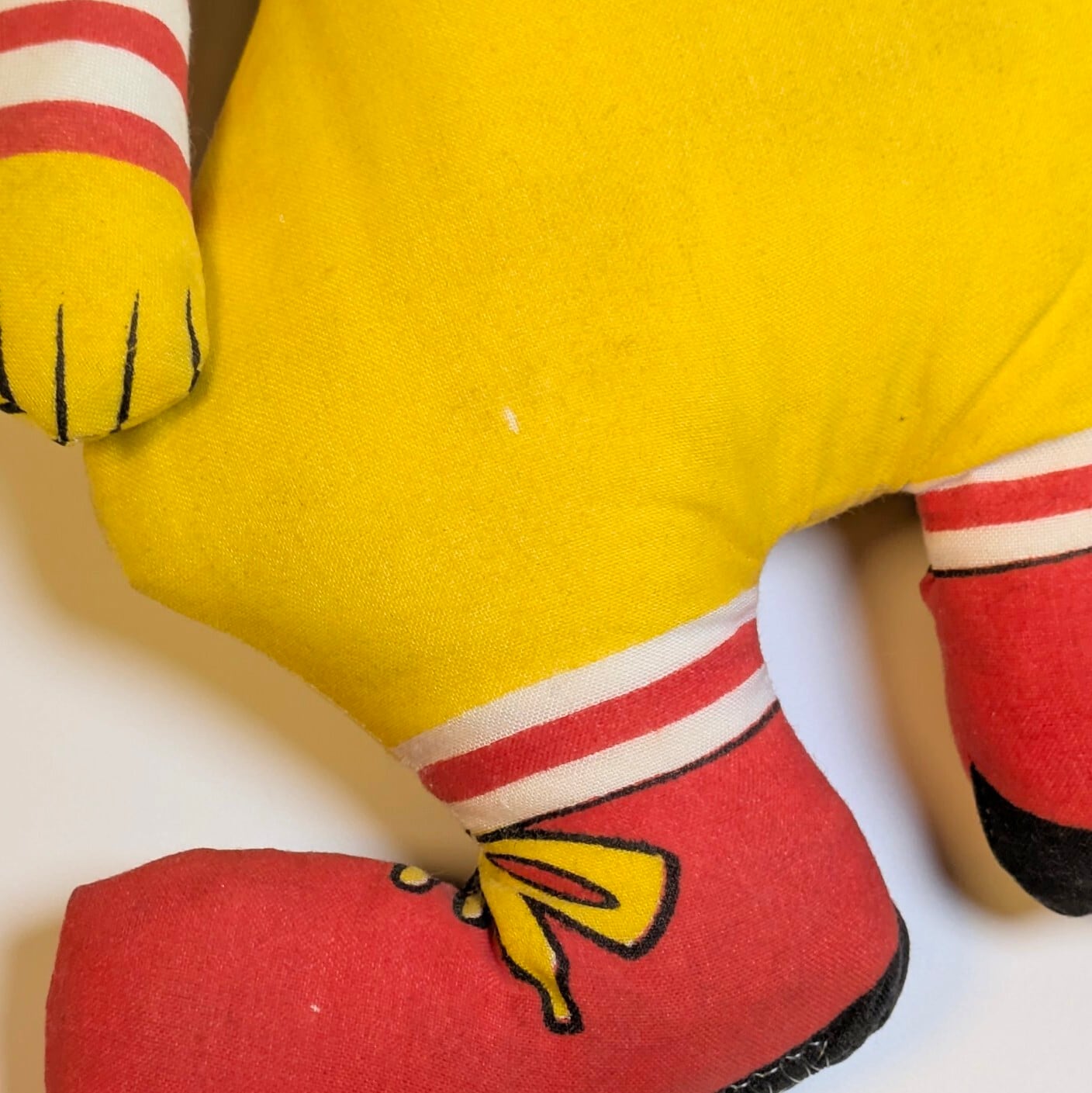 ☆VINTAGE 80'☆【 McDonald's( マクドナルド ) 】 『 Ronald McDonald / ロナルド・マクドナルド 』ラグドール / ピロードール / ぬいぐるみ 〚アメリカン雑貨 アメトイ〛