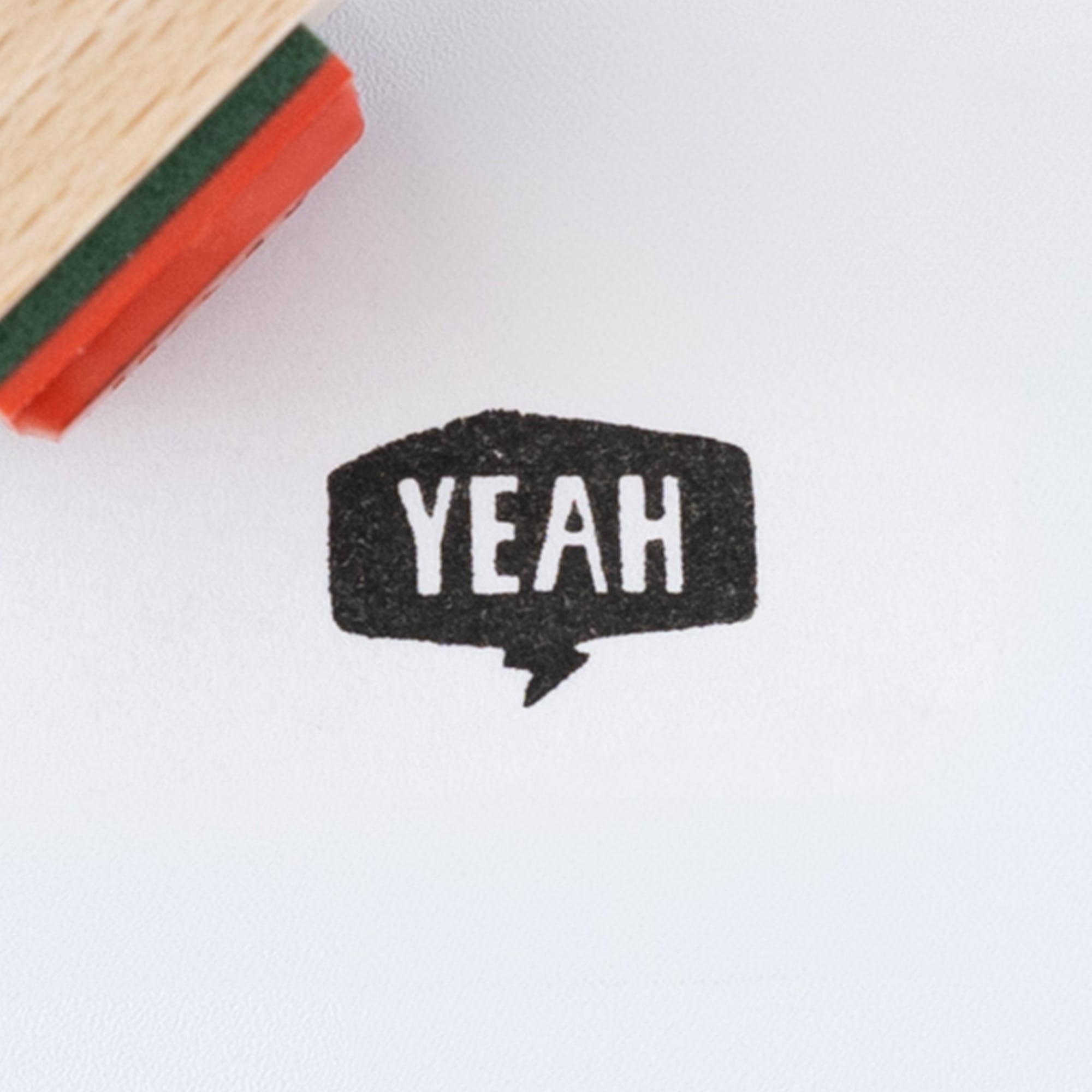 【吹き出しの文字】YEAH | はんこ