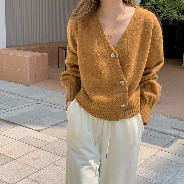 ピュアカラー デザインセンス 長袖 ニット トップス Vネック セーター コート