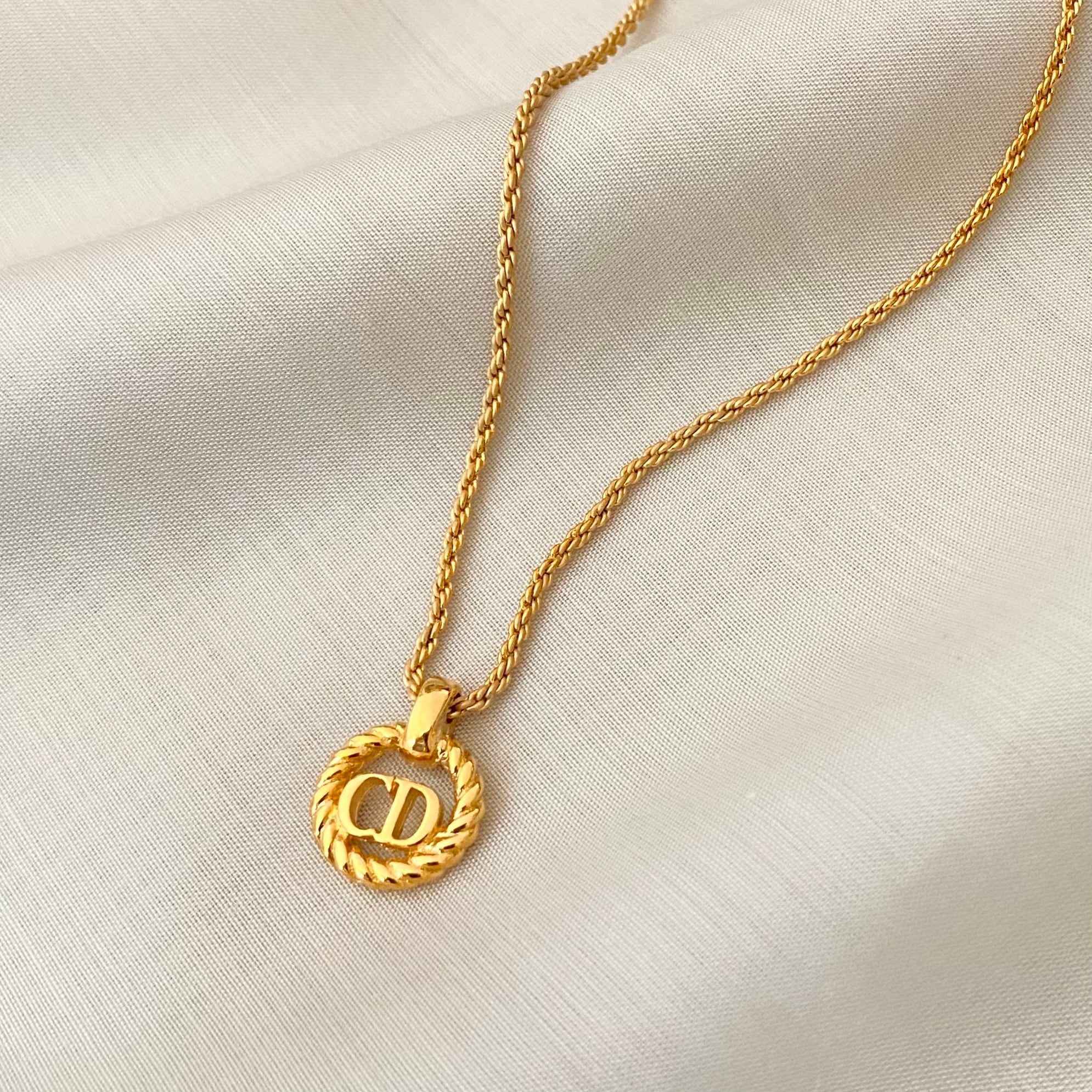 N5451】Christian Dior twist circle necklace/クリスチャンディオール