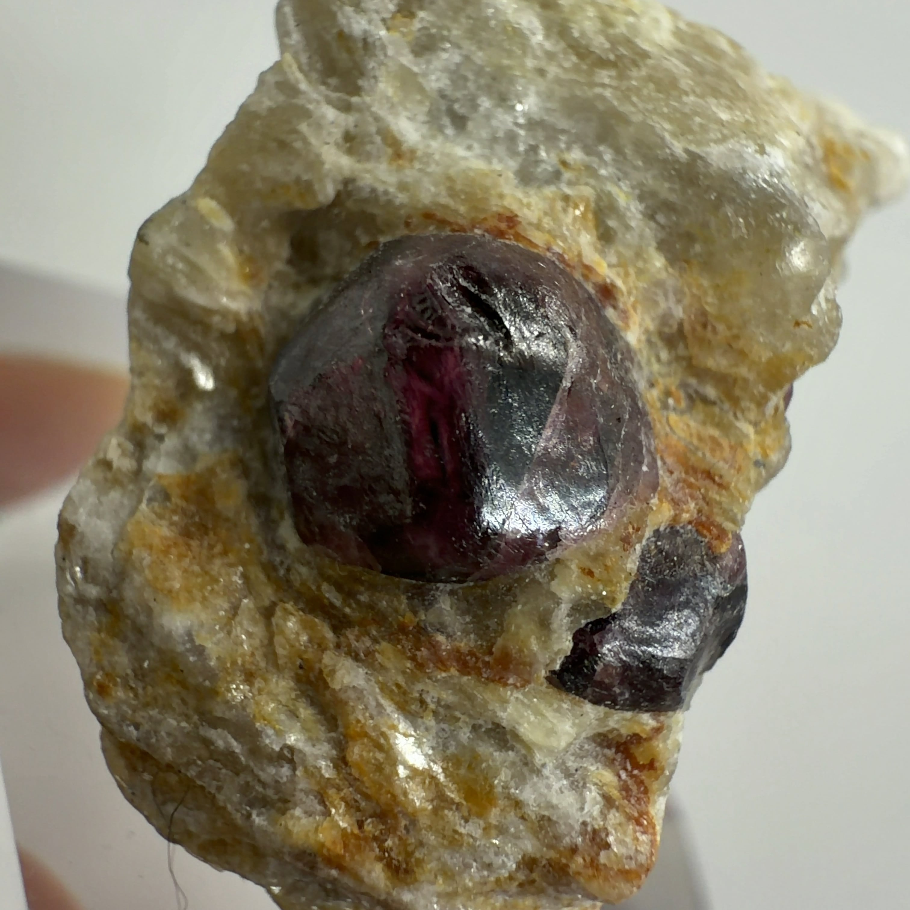 E33278】 レッドガーネット ガーネット 柘榴石 石榴石 ザクロ石 ざくろ