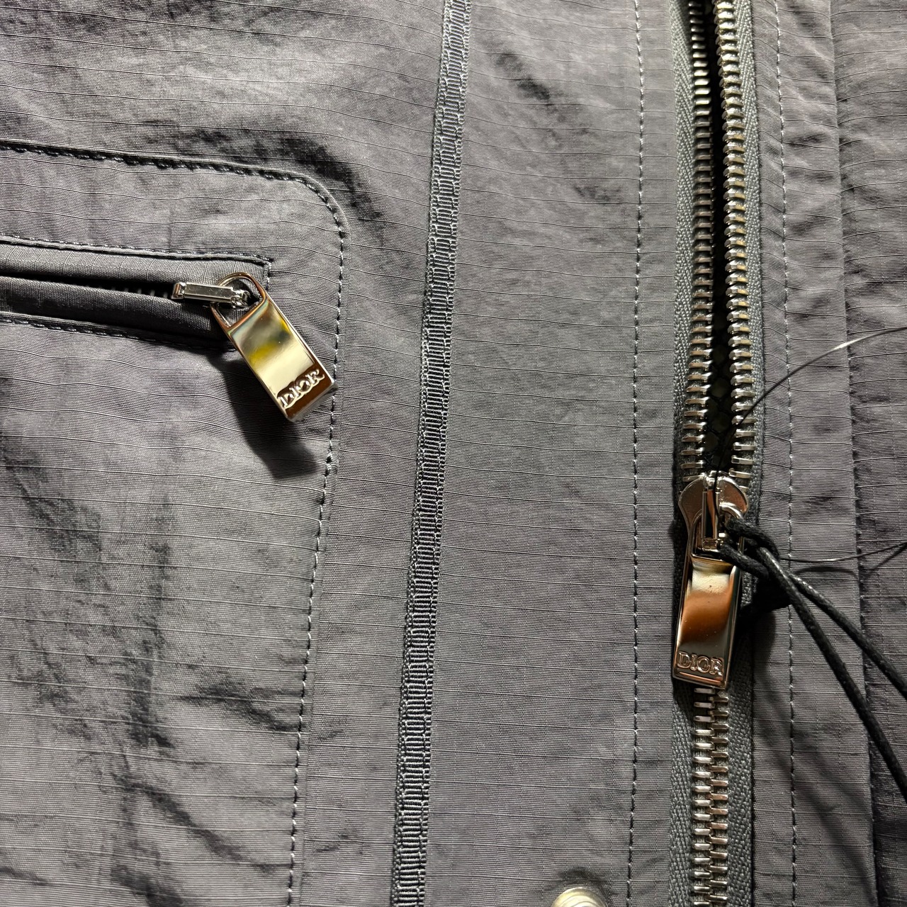 2023ss DIOR multi pocket zip up vest