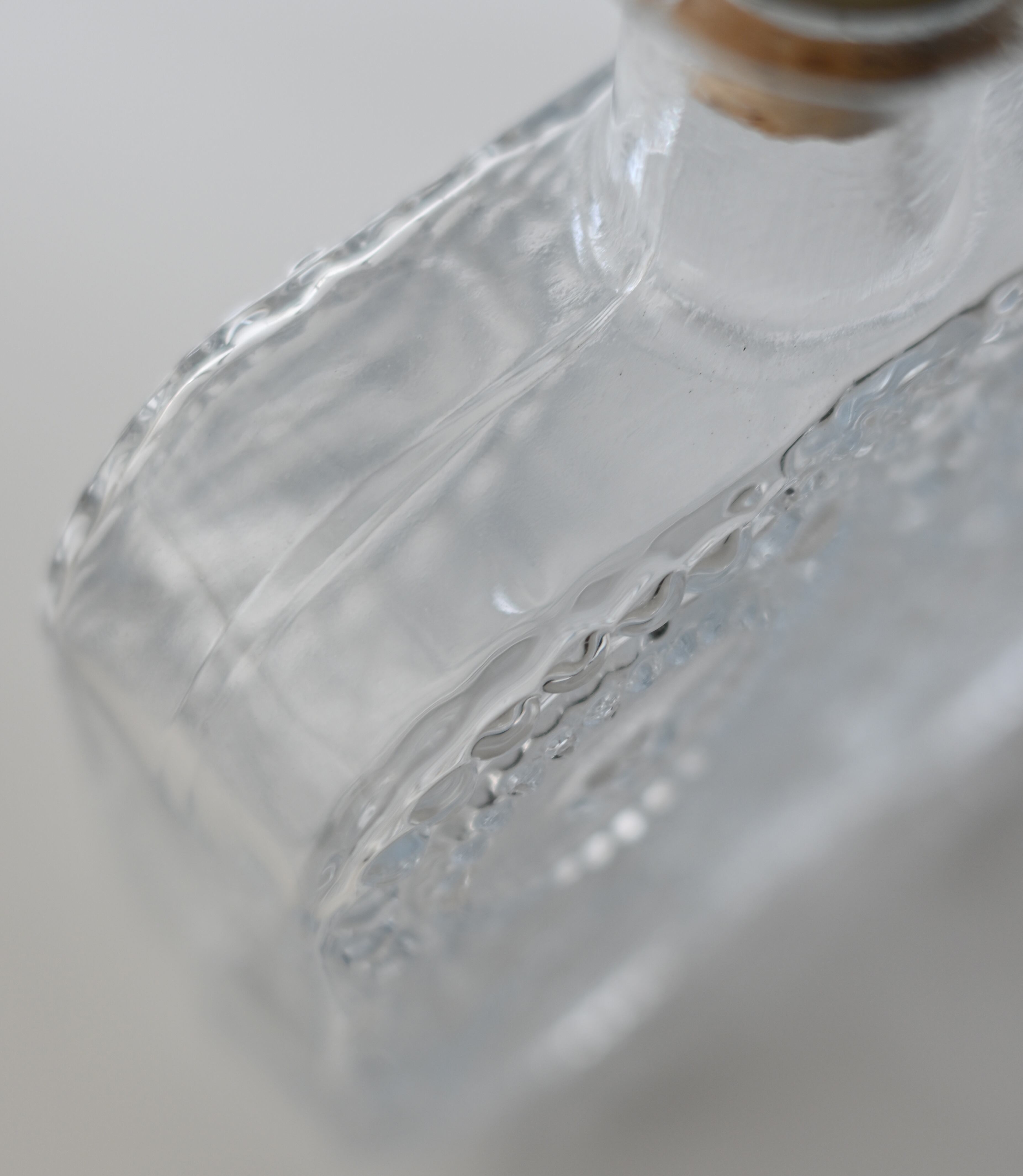 Grapponia Bottle by Nanny Still for Riihimäen Lasi / SF006 | situraeru