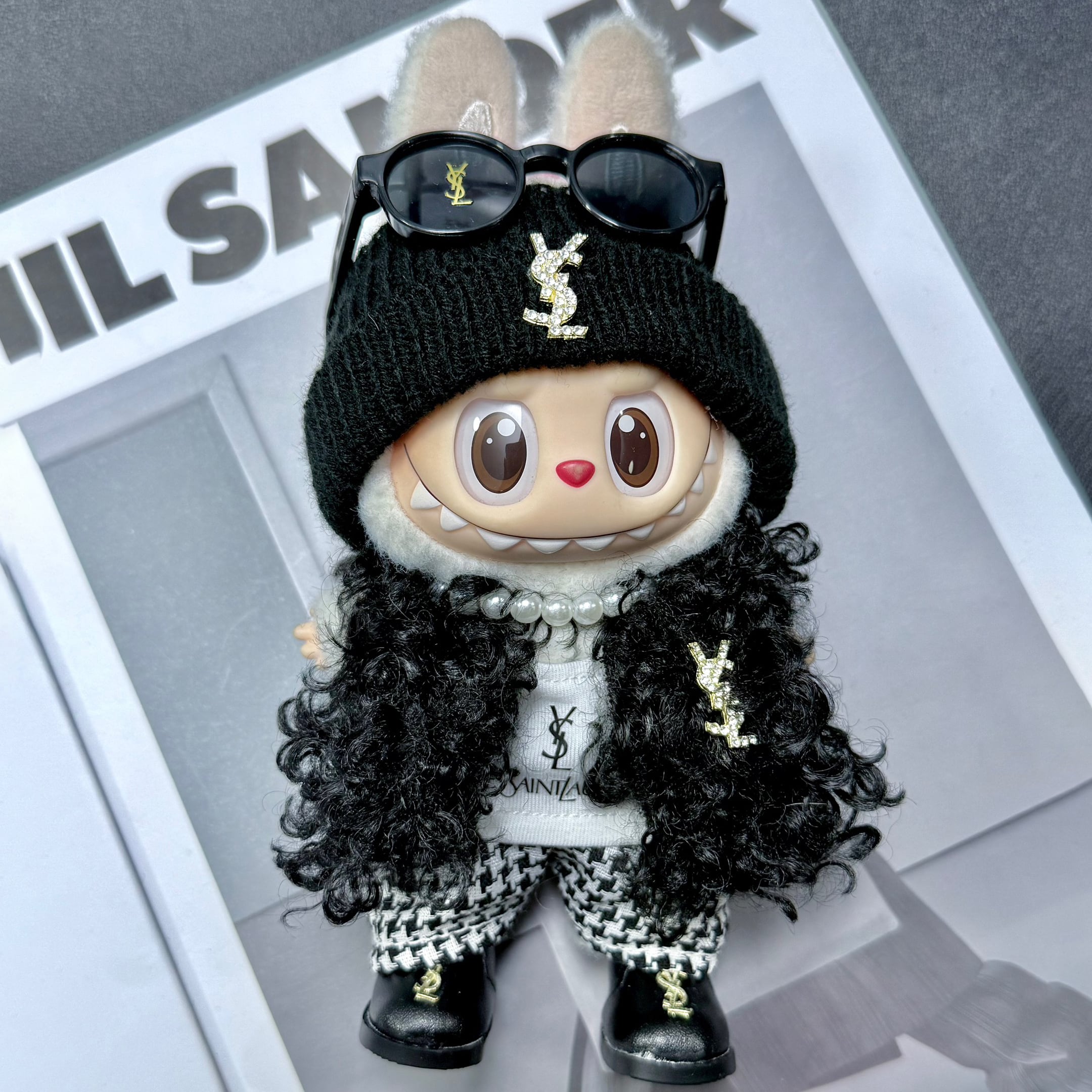 【ラブブ用】ゴージャスで可愛い♡ labubu 高級感 黑白チェックのファーセット ダイヤロゴつき 17cmドール着せ替え