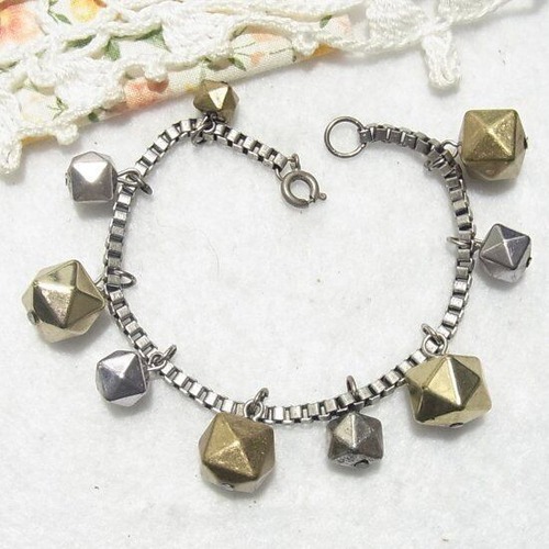 メタルチャームブレスレット　ヴィンテージブレスレット卸値以下でセール　K1474BR