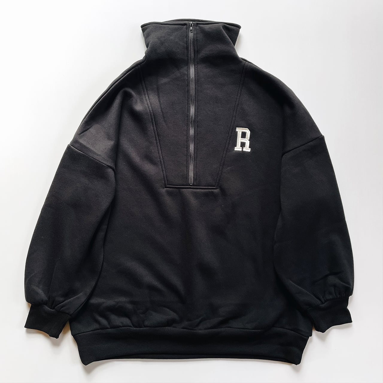 College half zip sweat