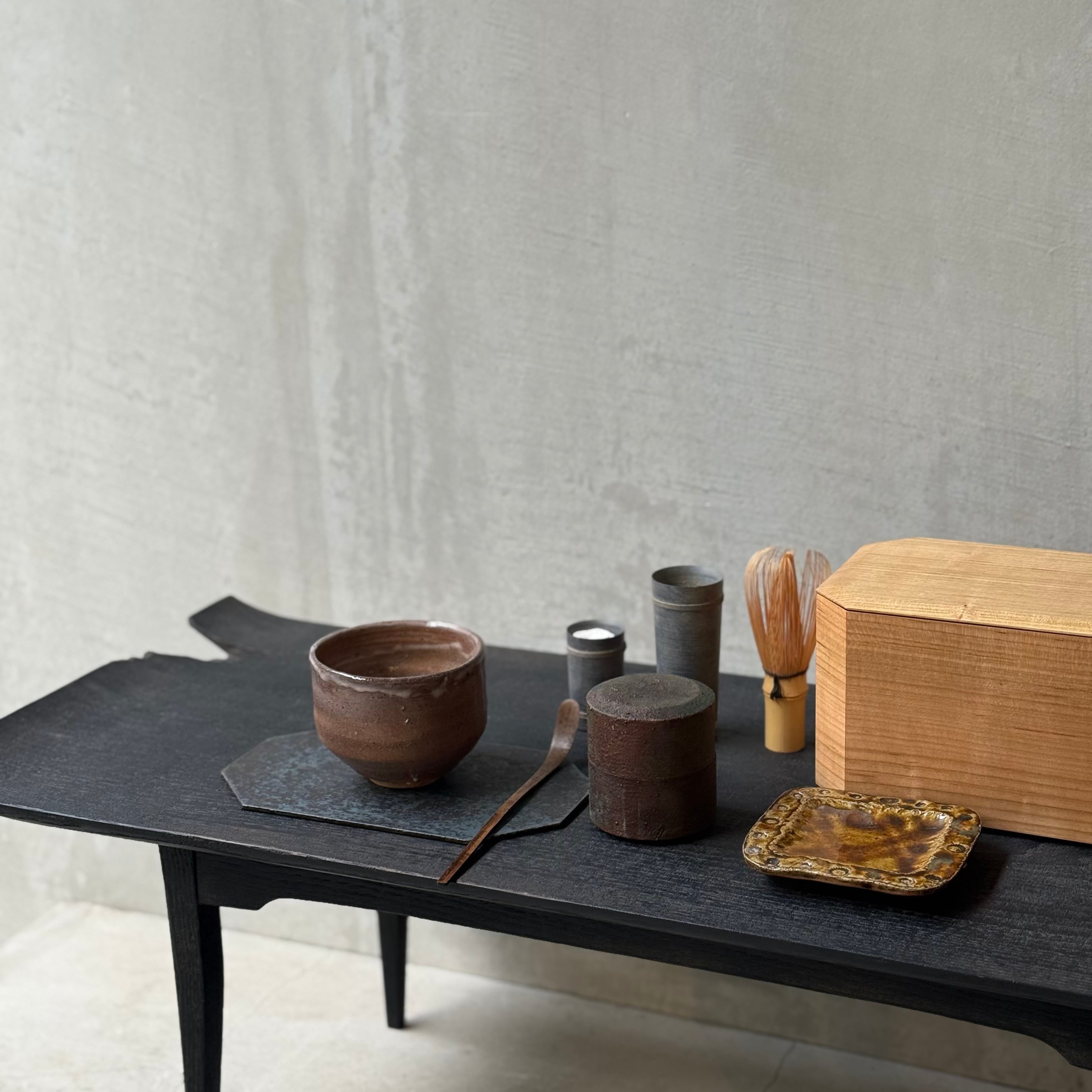 田澤祐介 茶巾筒 糸巻 薄白 | gallery 一白