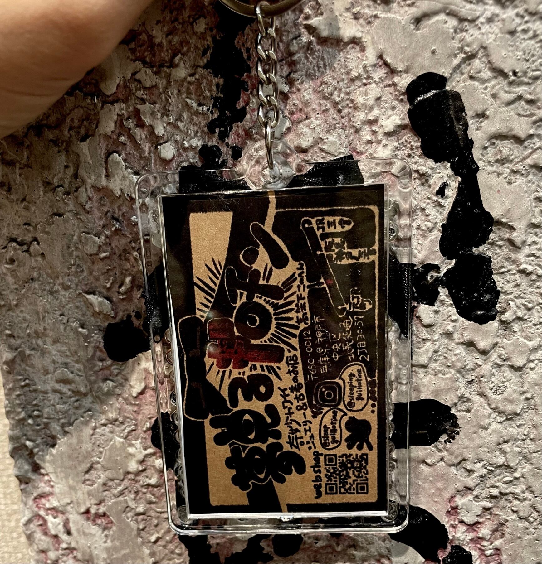 チェキ型キーホルダー【遺影】 | 夢見るギロチン