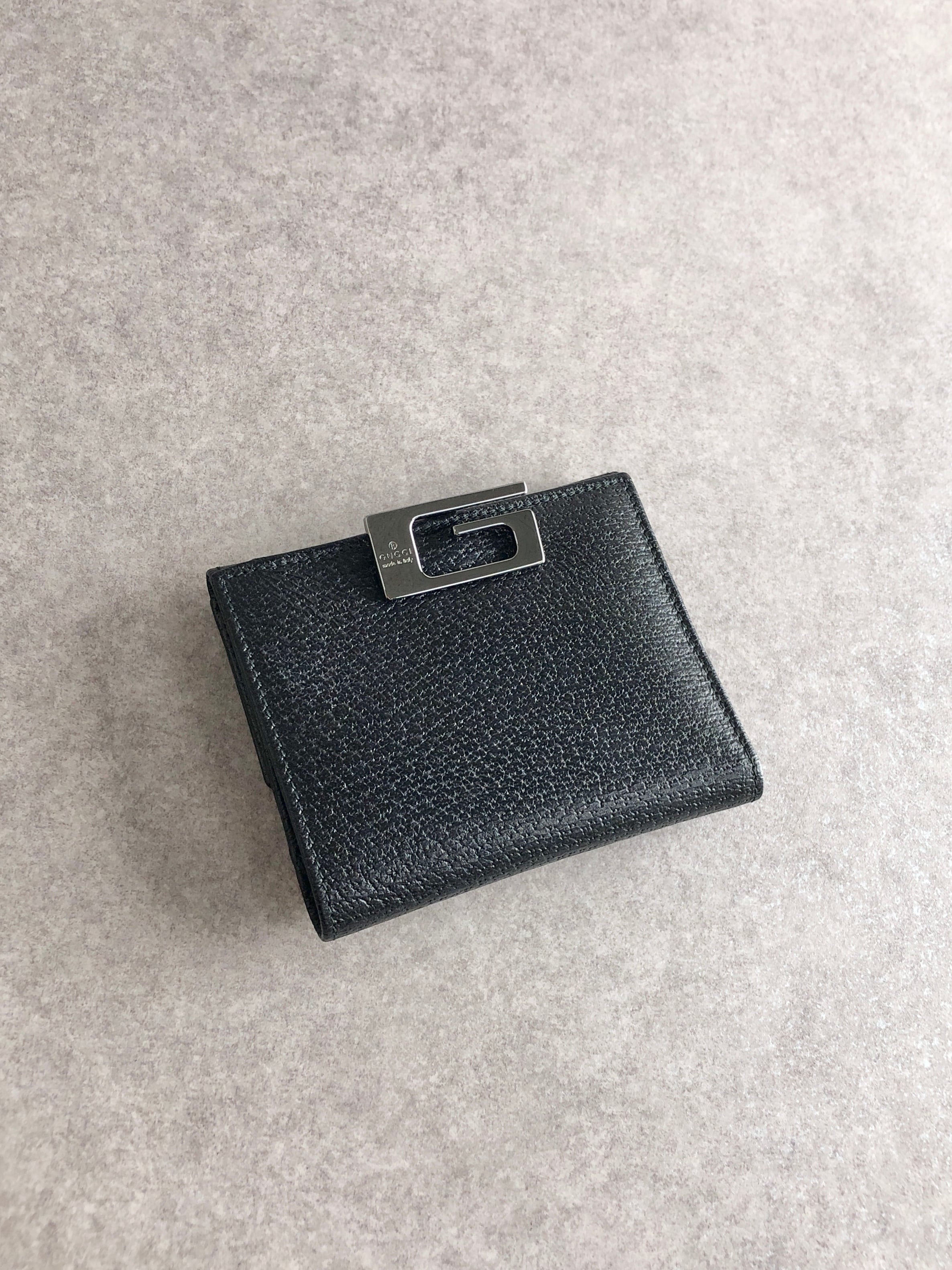 日本直送 名牌中古包 】GUCCI グッチ 財布 ブラック Gモチーフ レザー