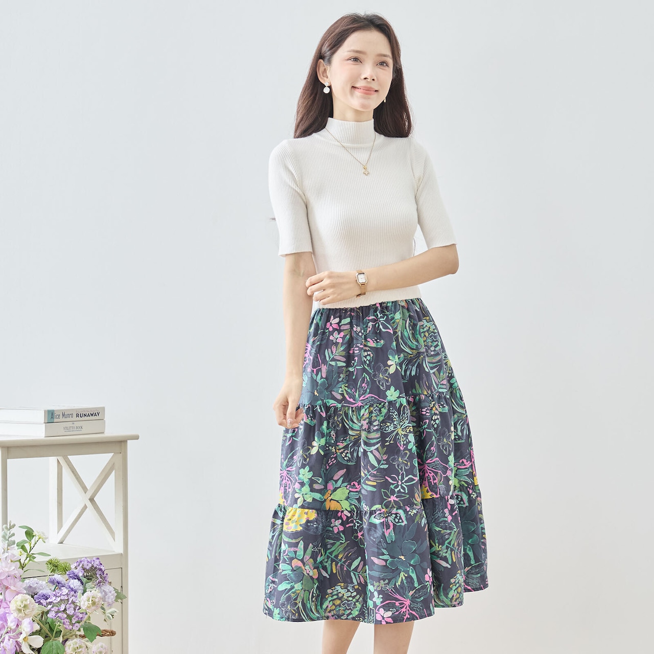 TRUBE リブニット切り替えボタニカル総柄プリントティアードミディスカートワンピース【M~L】ホワイト
