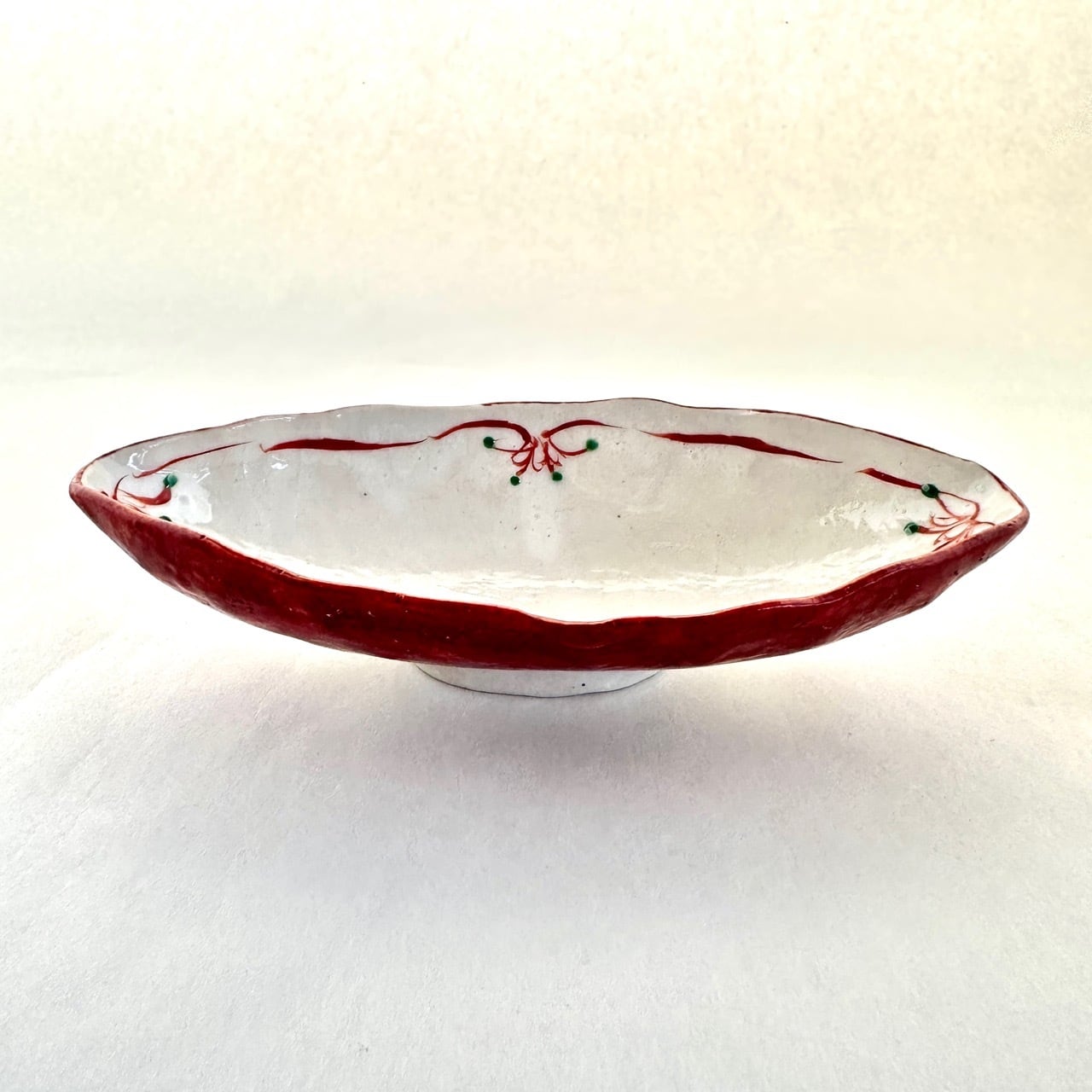 美濃焼 榛澤宏 色絵立花楕円小皿 美濃焼 榛澤宏 色絵立花楕円小皿