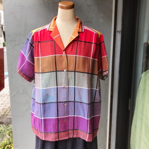 グラデーションオープンカラーシャツ