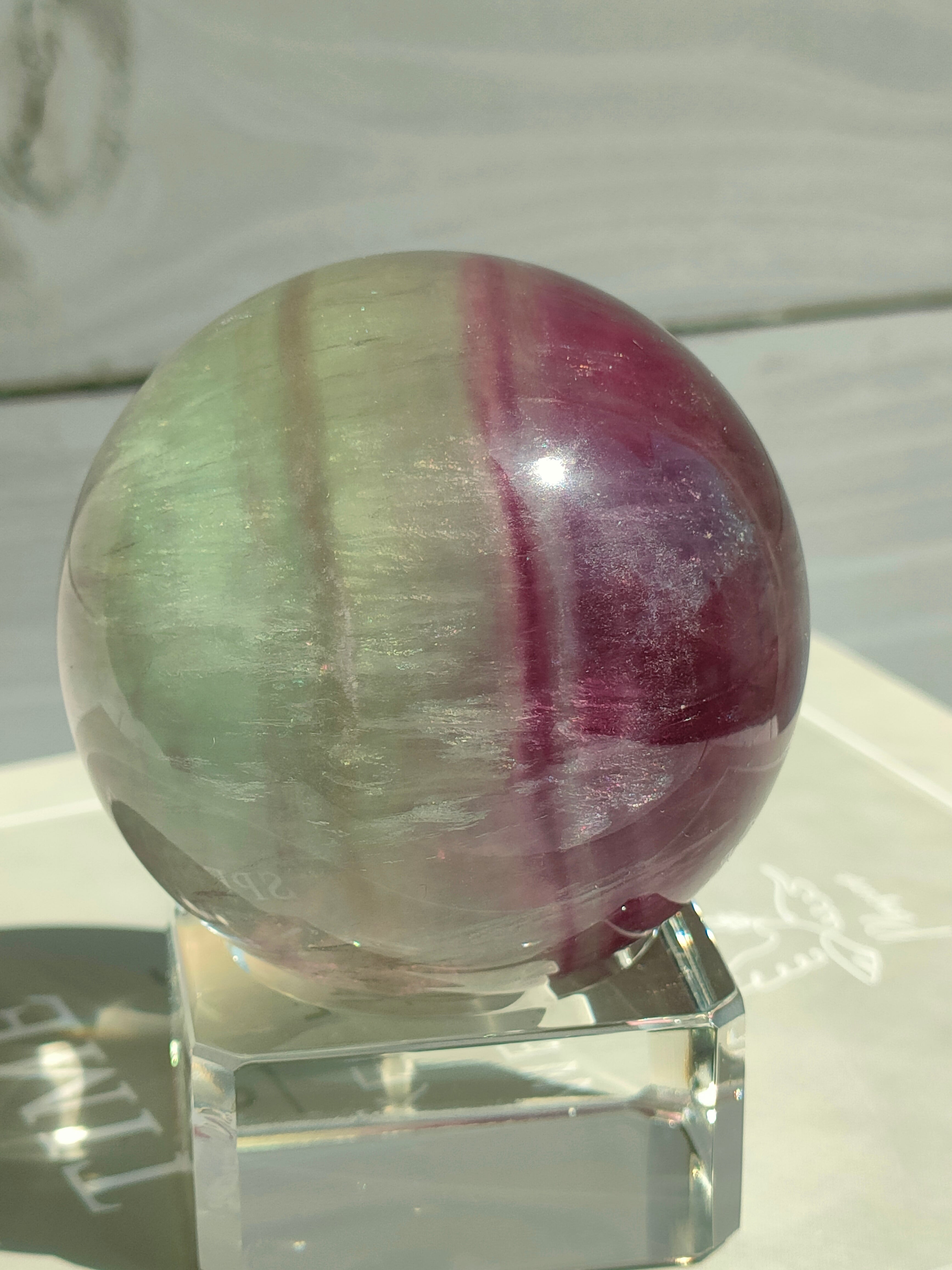 フローライトスフィア