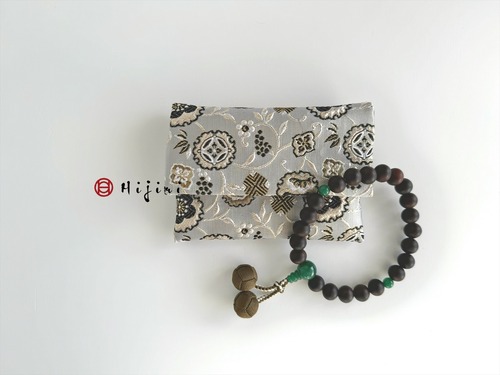 再販‼︎  お念珠入れ　ポケット付き　高級金襴…雪輪黒《送料無料》