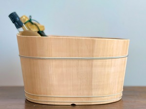 木桶の小判型ワインクーラー