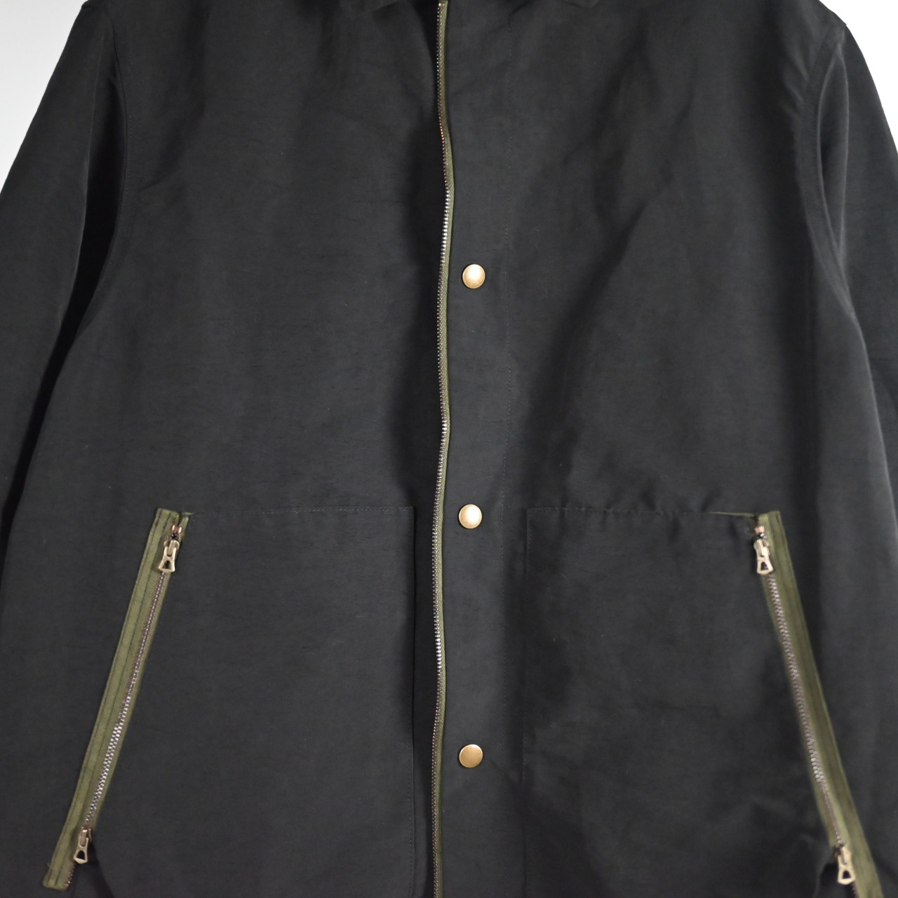 barbell object / coach jkt